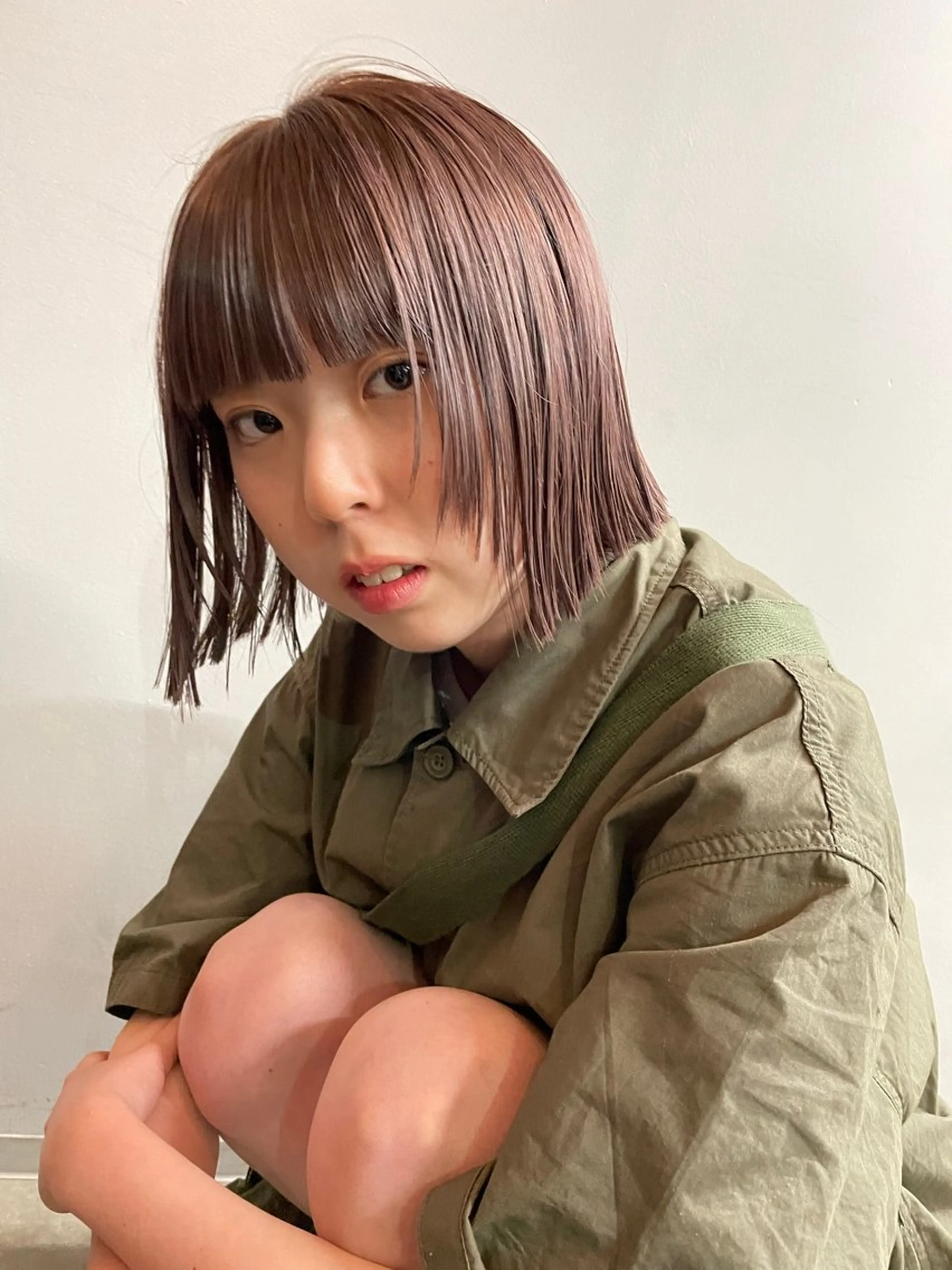 カット+透明感カラーの写真