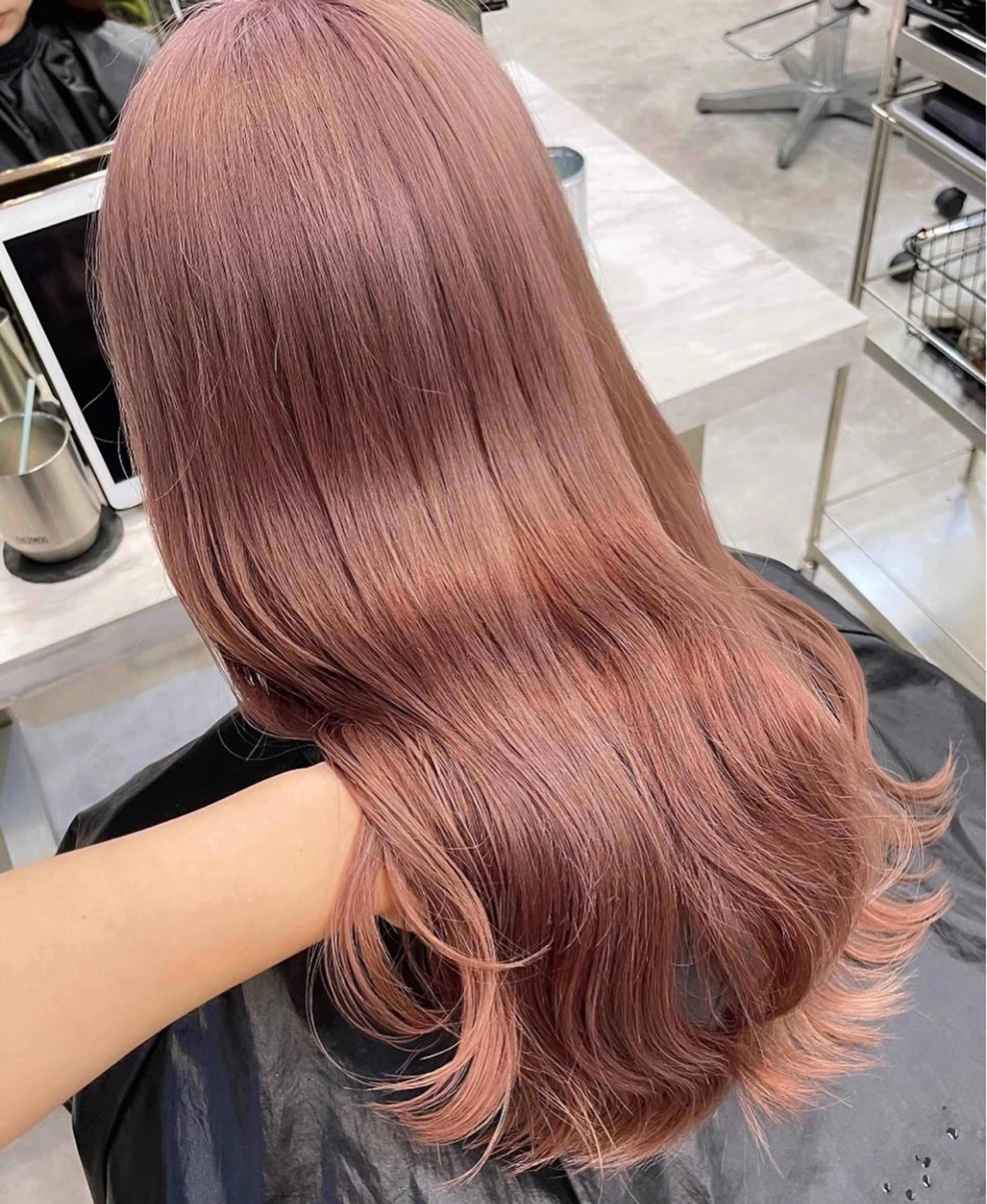 ロング ハイトーン🫧艶髪 MAIKAのヘアスタイル