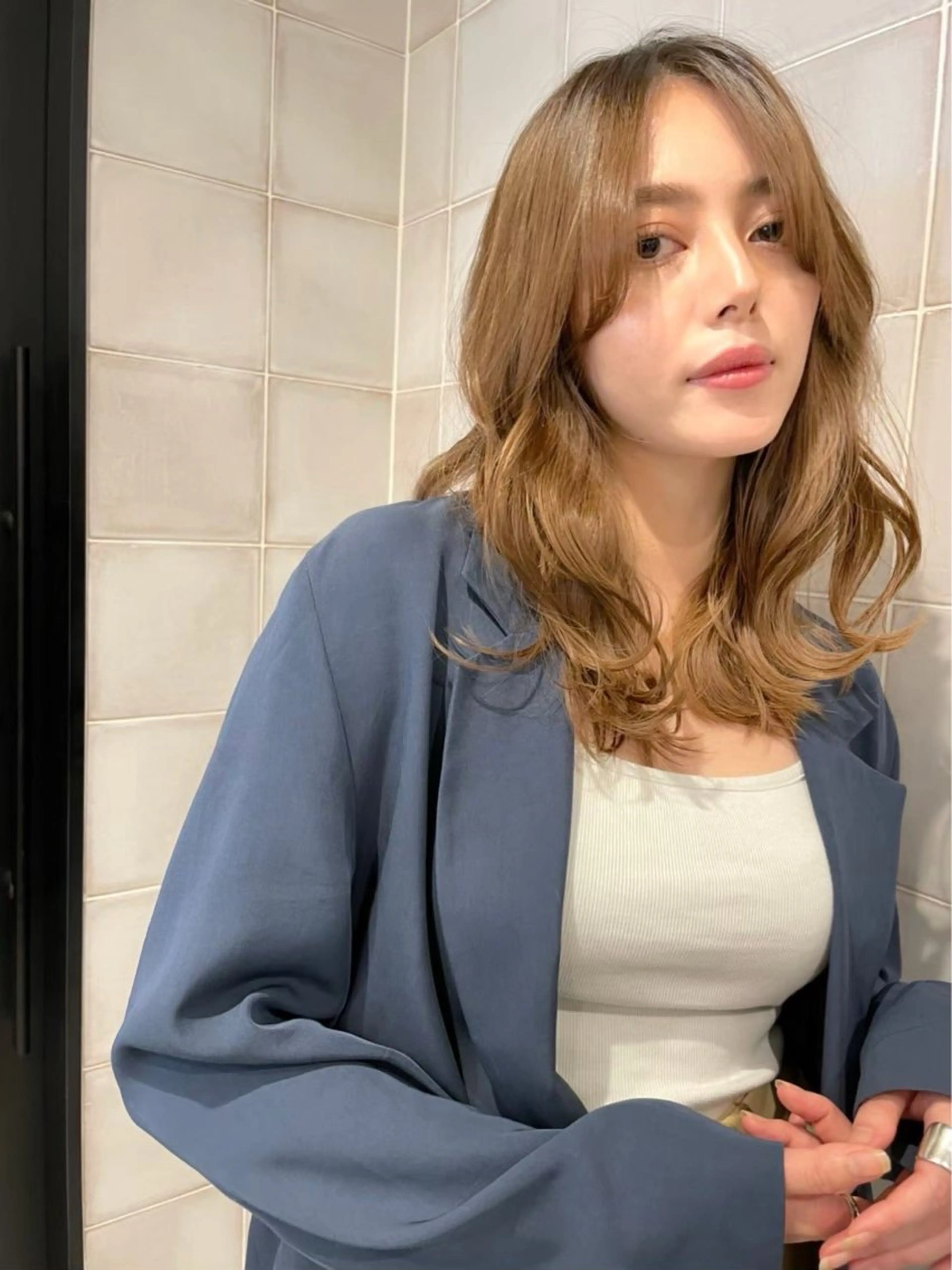 セミロング カラー 𝐘𝐔𝐑𝐈𝐀 |人形町店🩶のヘアスタイル