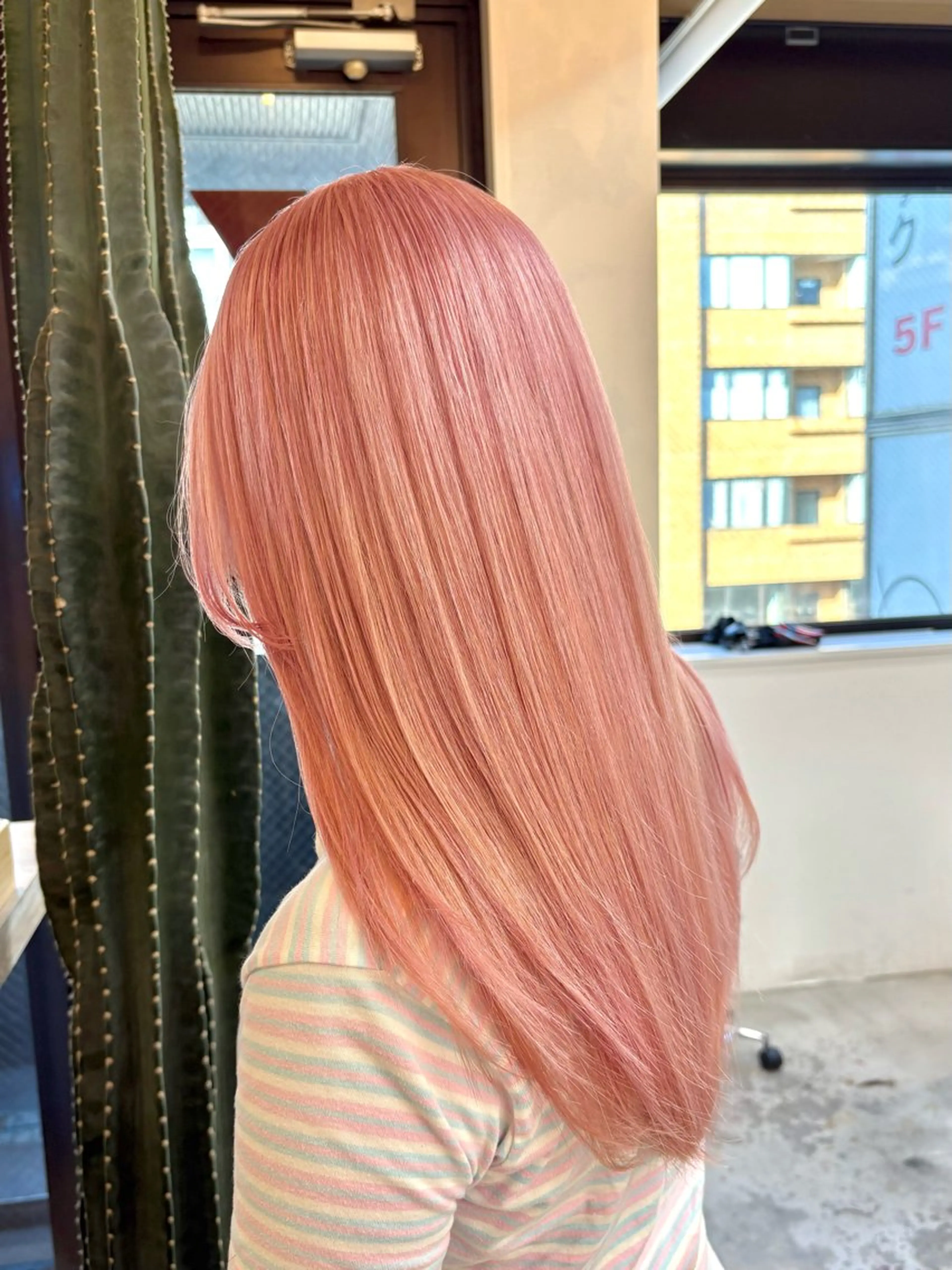 ロング カット ヘアカラー 🩵縮毛矯正/ブリー チ/髪質改善/いつかのヘアスタイル