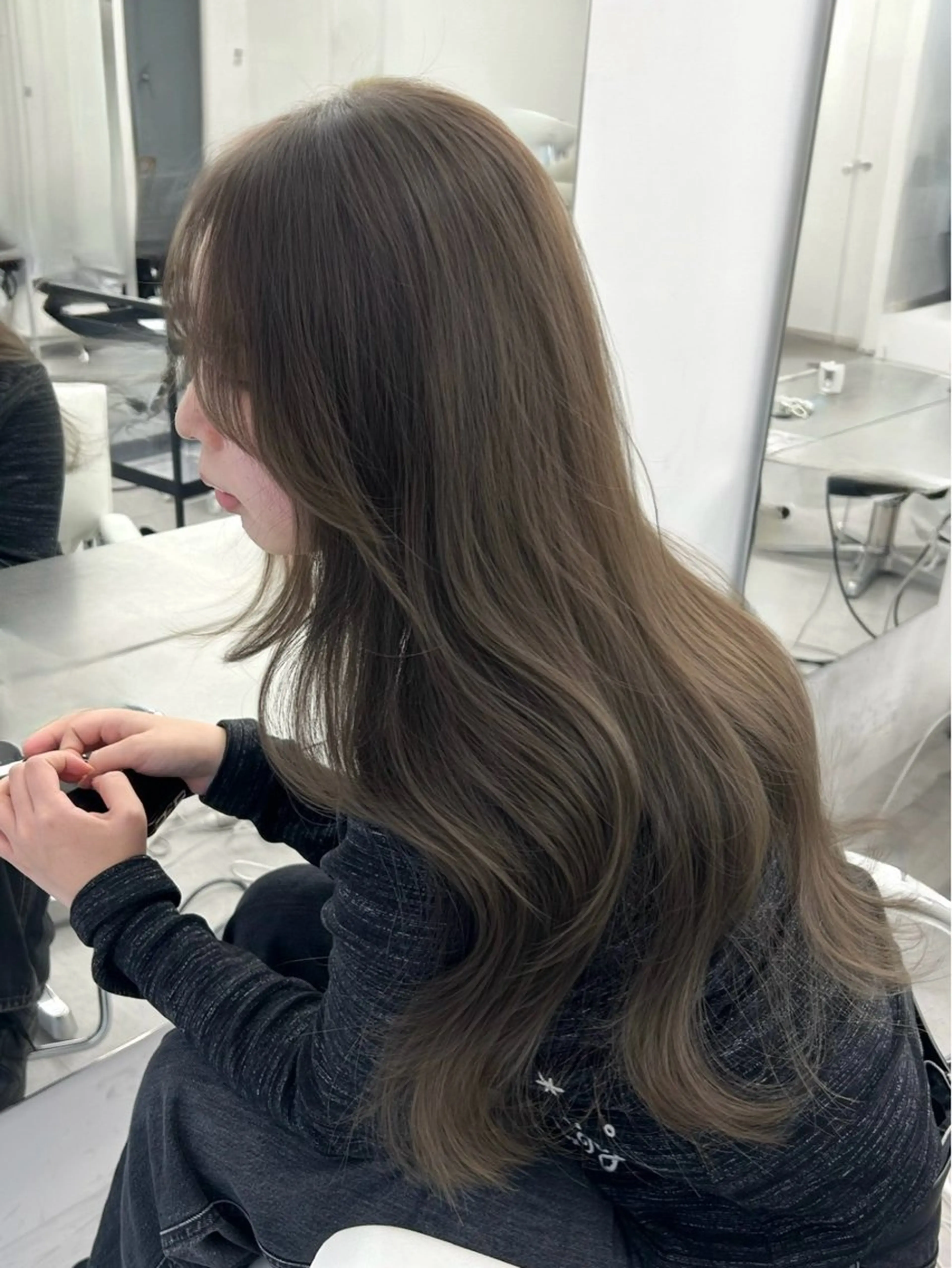 ロング カット ヘアカラー トリートメント 透明感カラー 古山 結季🌙🖤のヘアスタイル