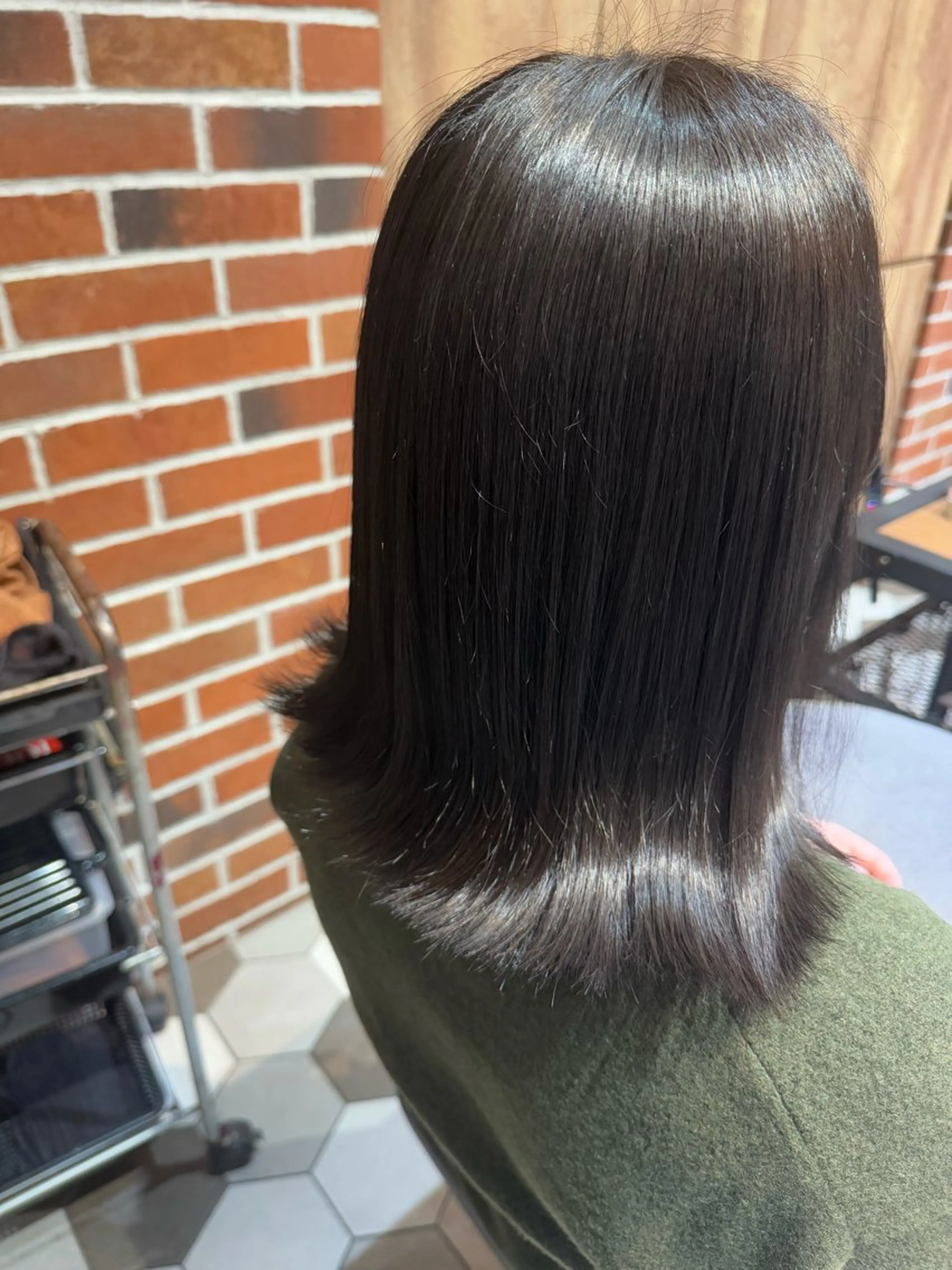 ミディアム カラー ヘアカラー 近藤 愛理のヘアスタイル