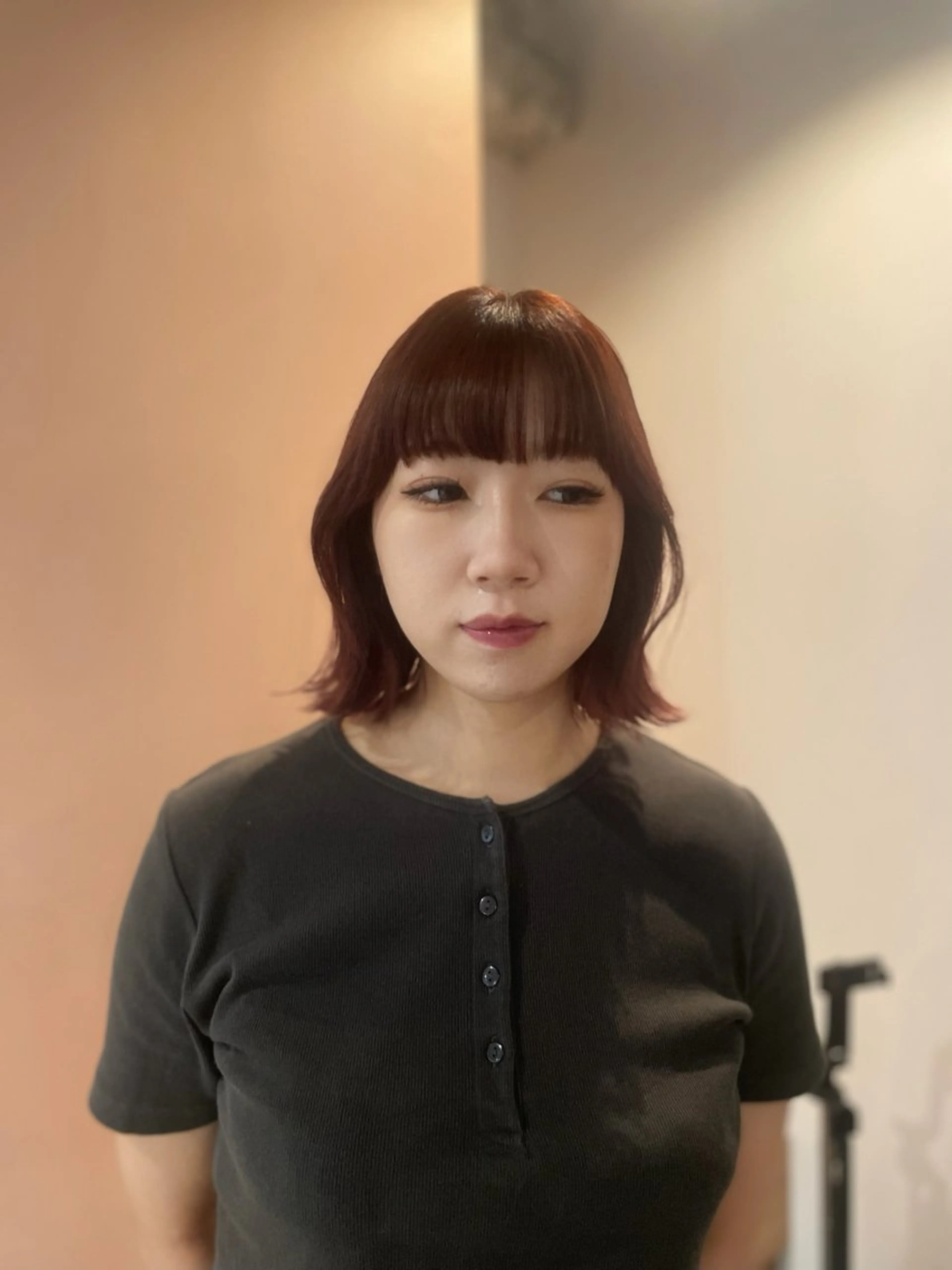 ショート カラー レッドカラー ボブ くびれヘア カット ヘアカラー ゆるふわガーリーst yle🩰yuukaのヘアスタイル