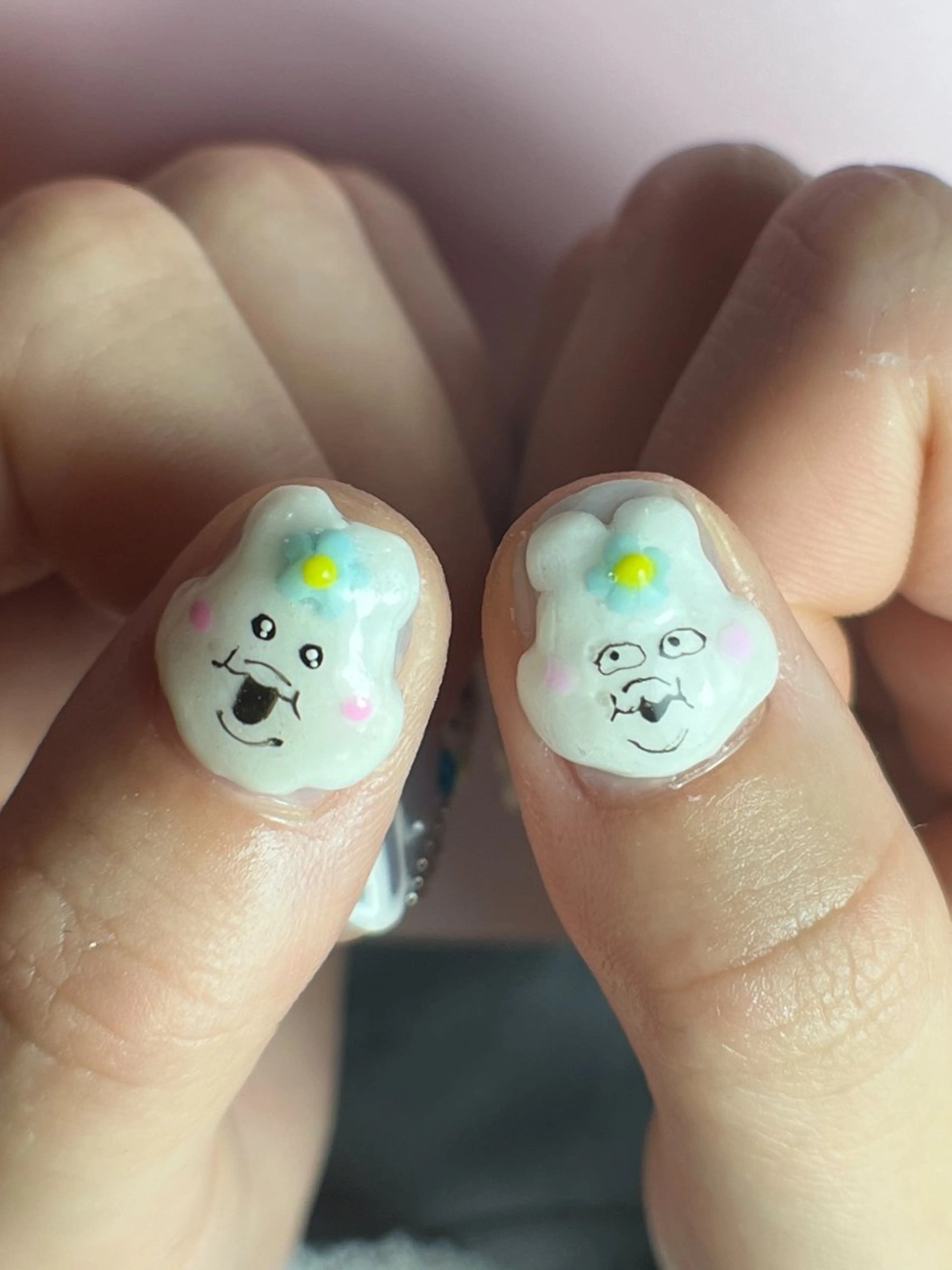 ネイル 韓国ネイル リボン ハンドネイル ハンドケア ナツインフィニティ ネイルズ（なつ）のネイルデザイン