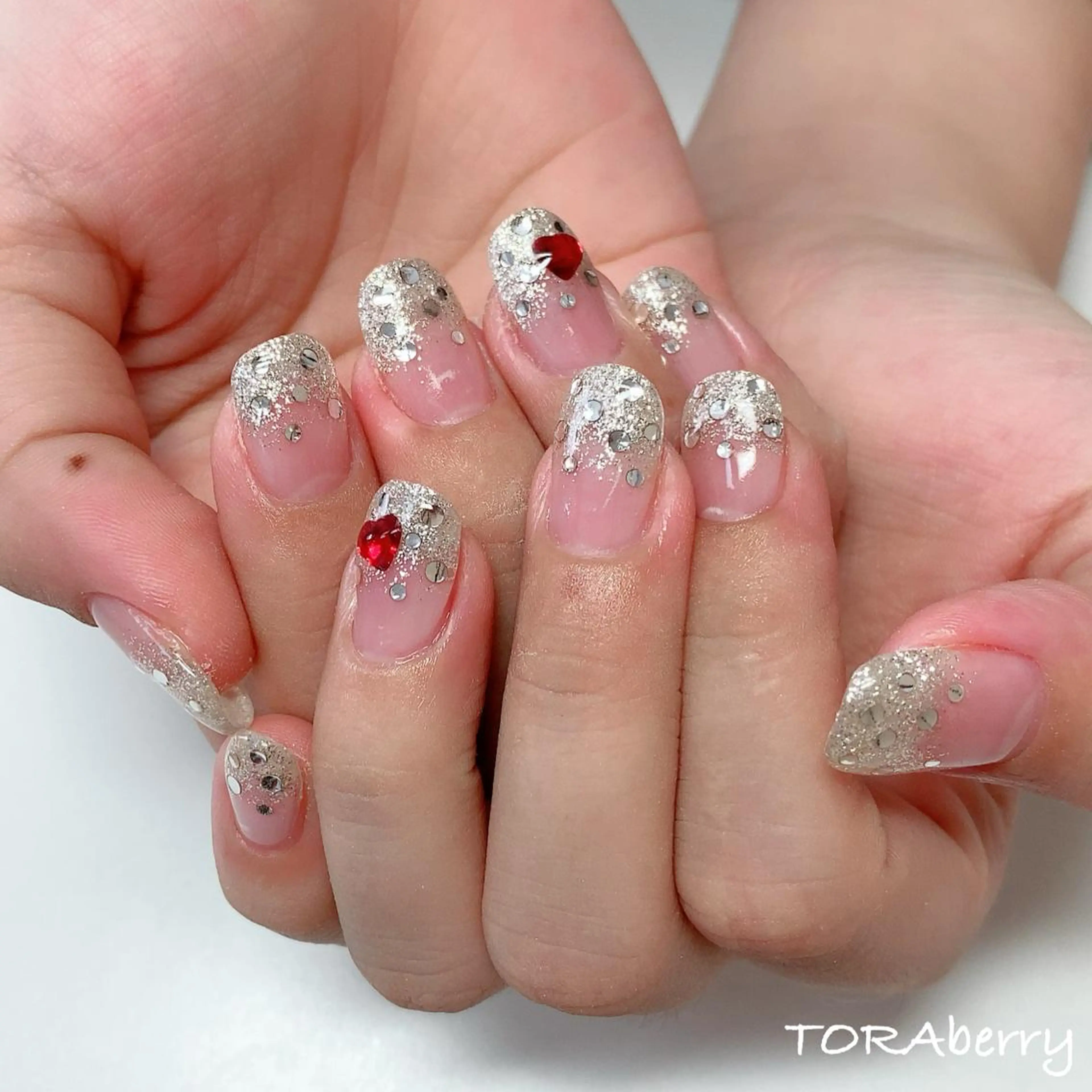 ネイル ネイリスト なつみのネイルデザイン