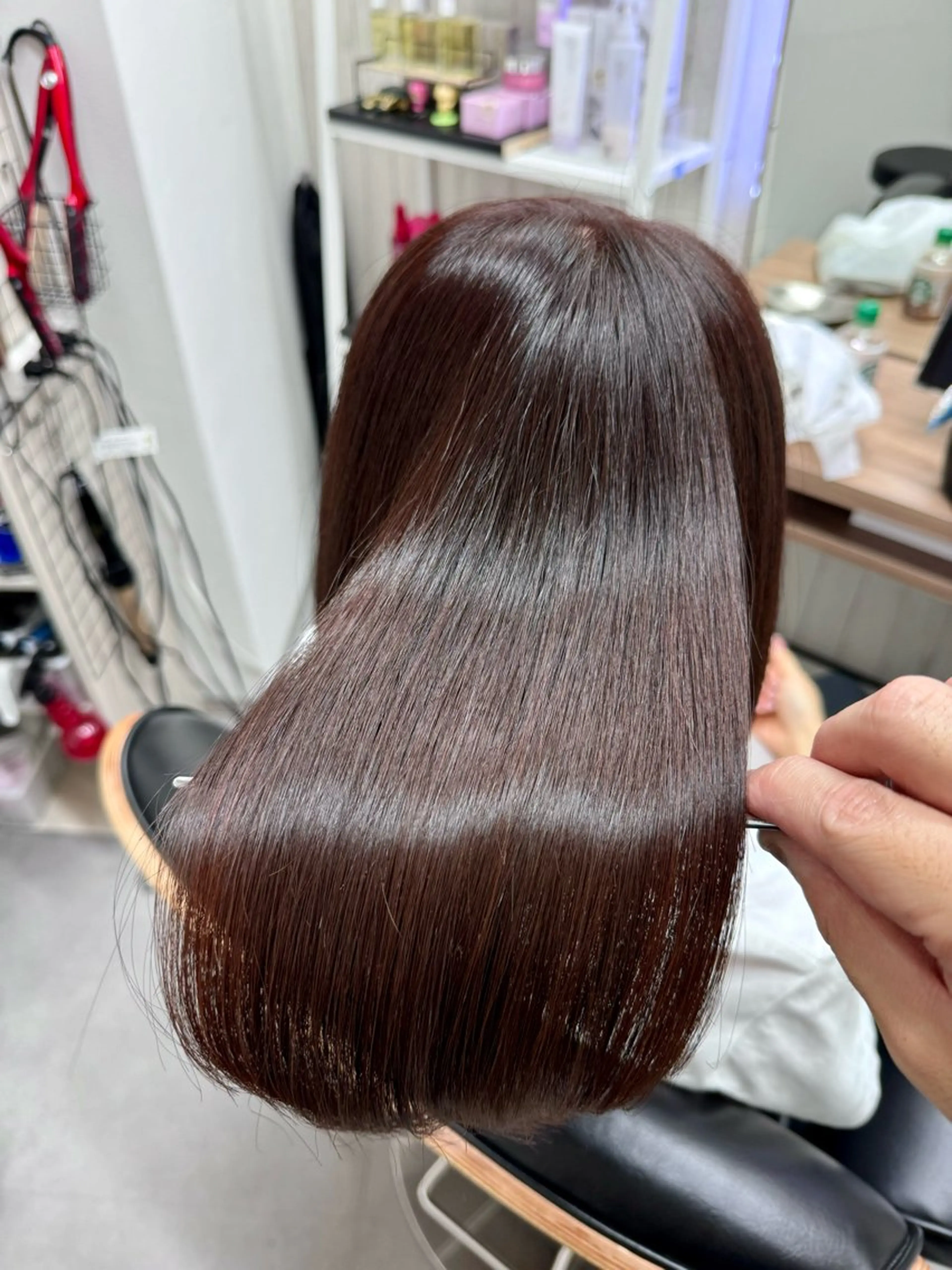 ミディアム 髪質改善 韓国風ヘア レイヤーカット 縮毛矯正 トリートメント 艶髪改善師/高橋潤 /レイヤーカットのヘアスタイル