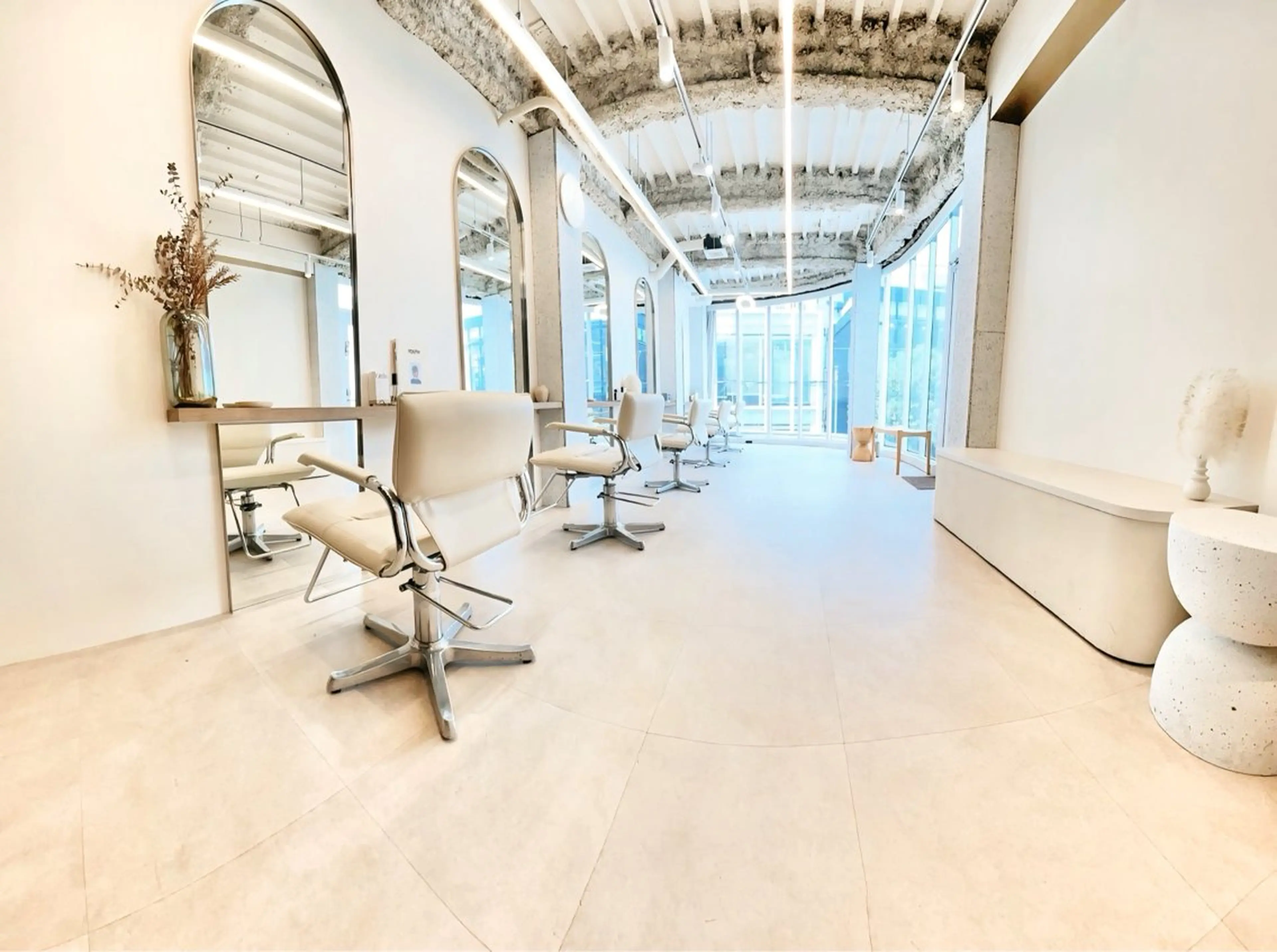 ミディアム 結べるレイヤーボブ くびれLady表参道のヘアスタイル