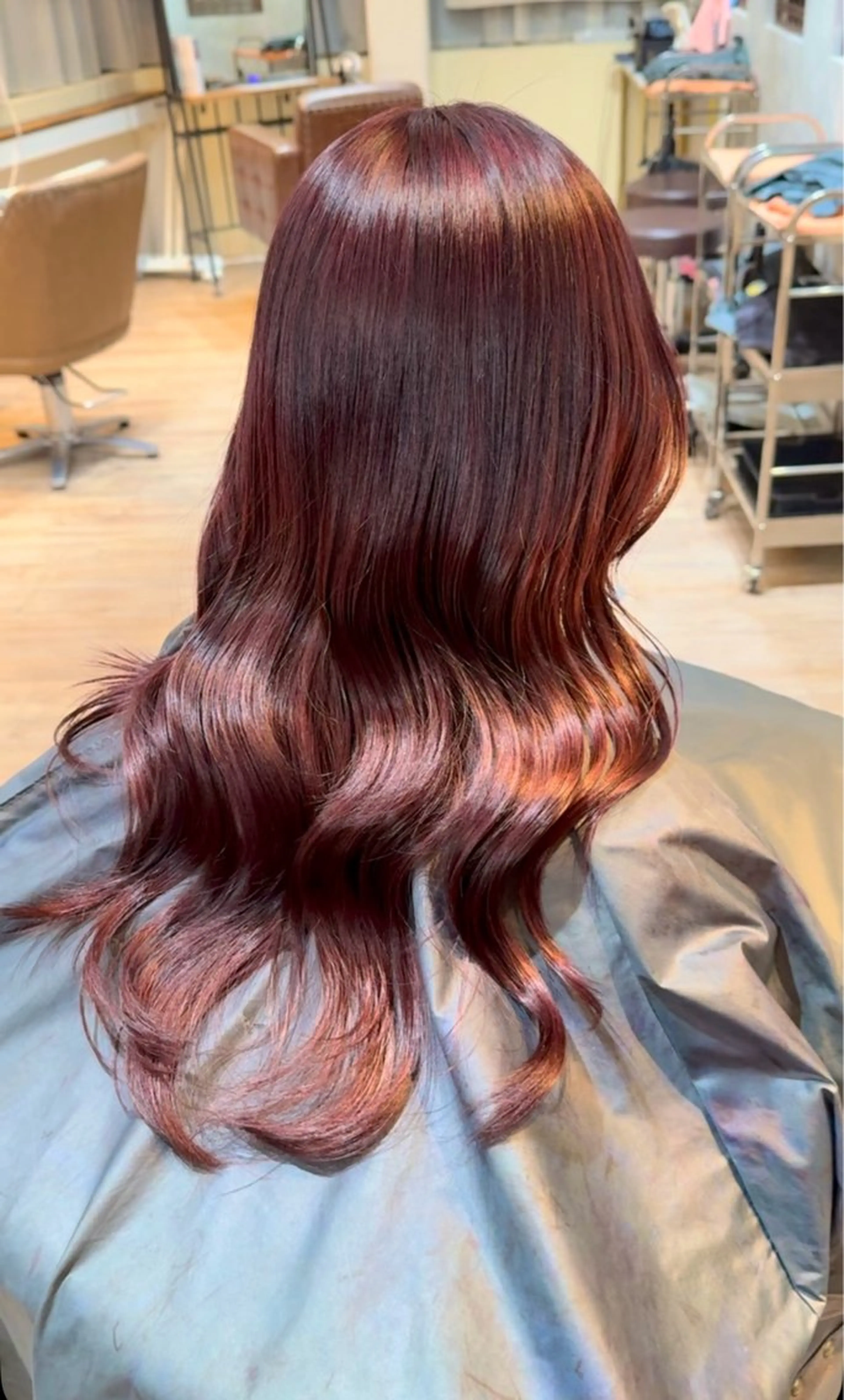 カラー ブリーチ イルミナカラー ヘアカラー Ly a jitto所属・〚Lyajitto〛 💗Soraのヘアスタイル