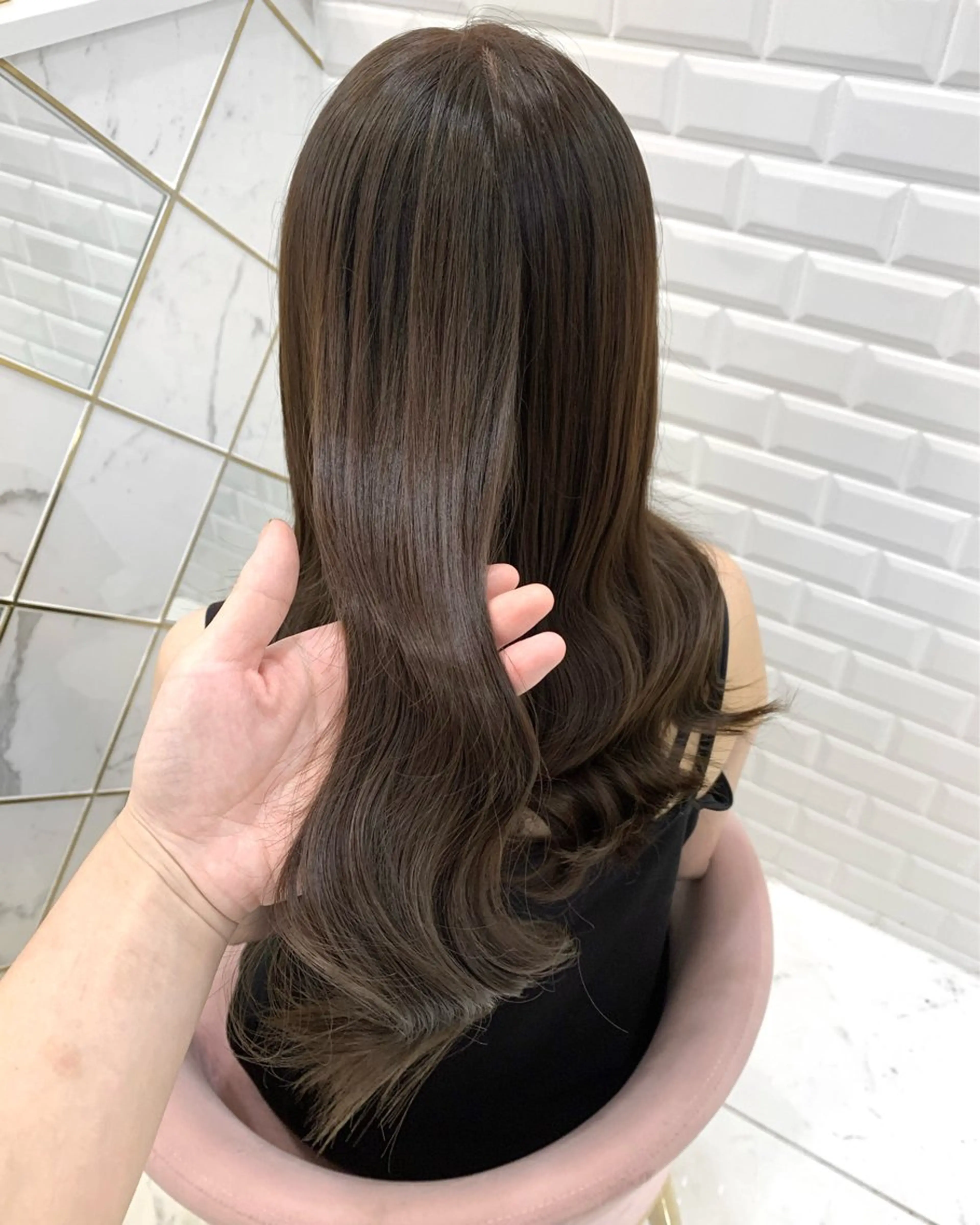 カラー ブラウンカラー ダークブラウン 松村 知佳のヘアスタイル