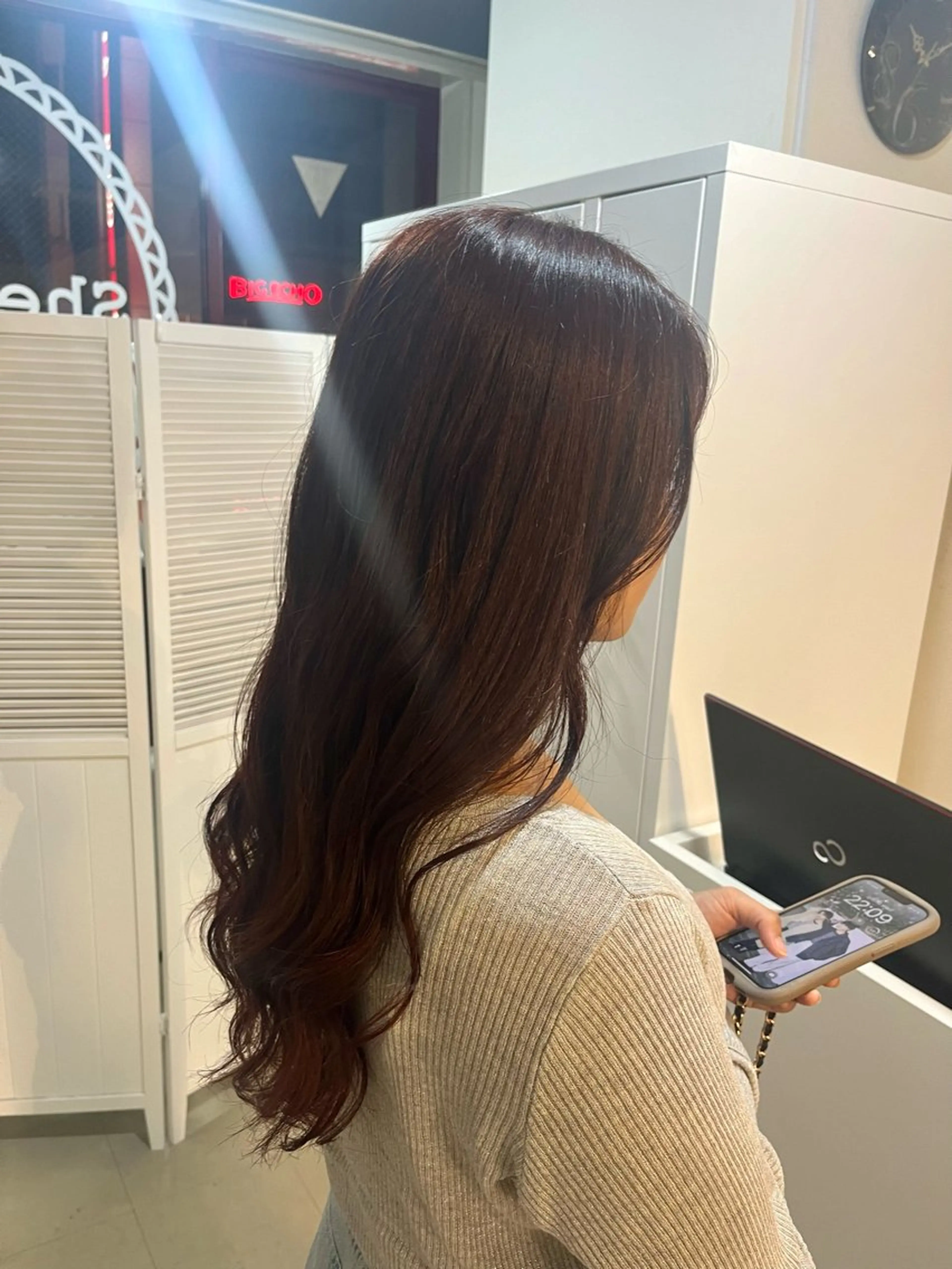 ロング カラー ブリーチ ダブルカラー ブリーチなしカラー レッドカラー ヘアカラー Sherry/R 三川町　山本なつみのヘアスタイル