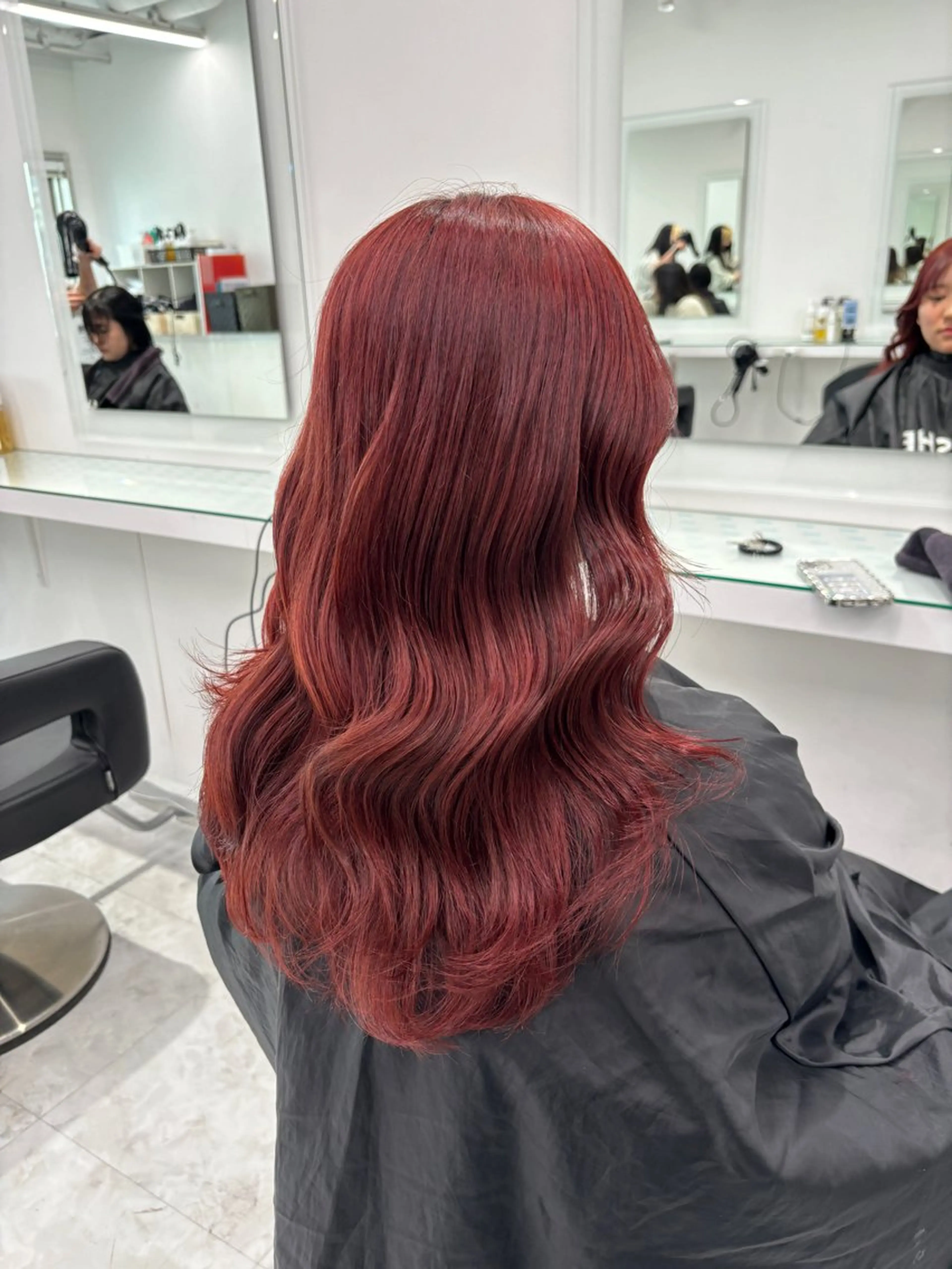 セミロング カラー ヘアアレンジ ヘアカラー トリートメント 韓国レイヤーカット /韓国トレンドカラーのヘアスタイル