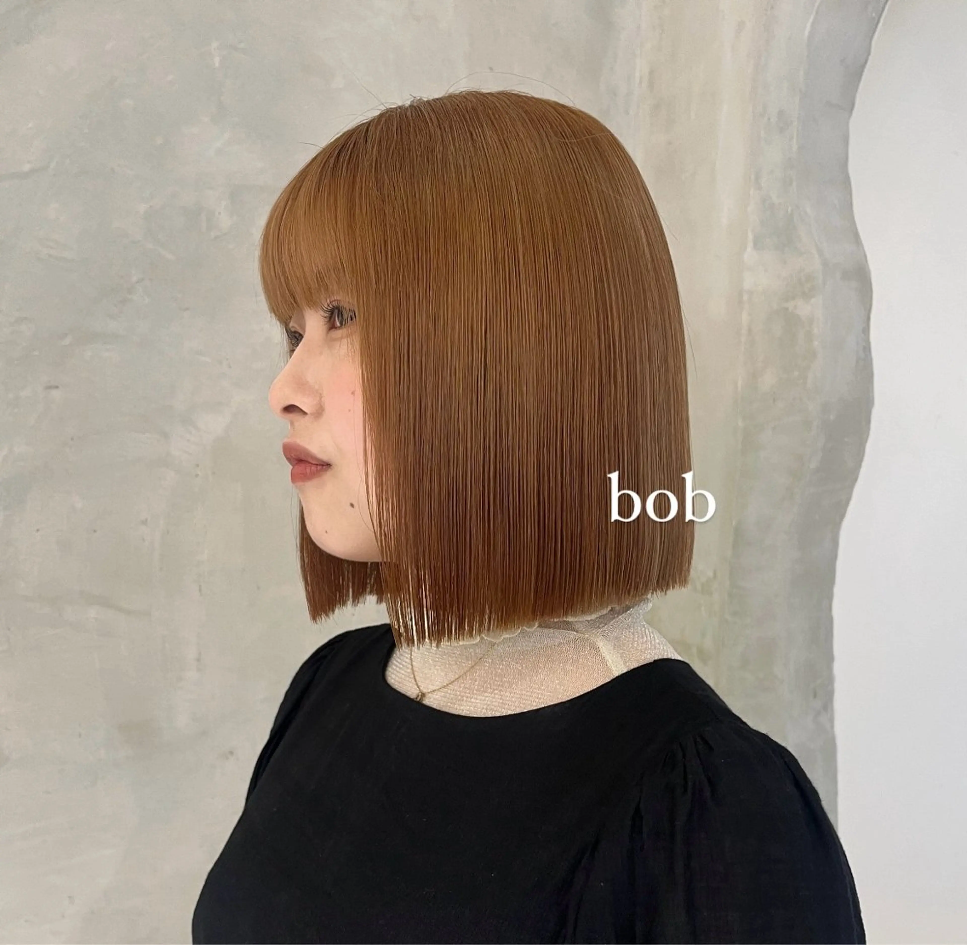 ミディアム カラー カット ヘアカラー トリートメント 切りっぱなしボブ/ 艶カラー/綾莉のヘアスタイル