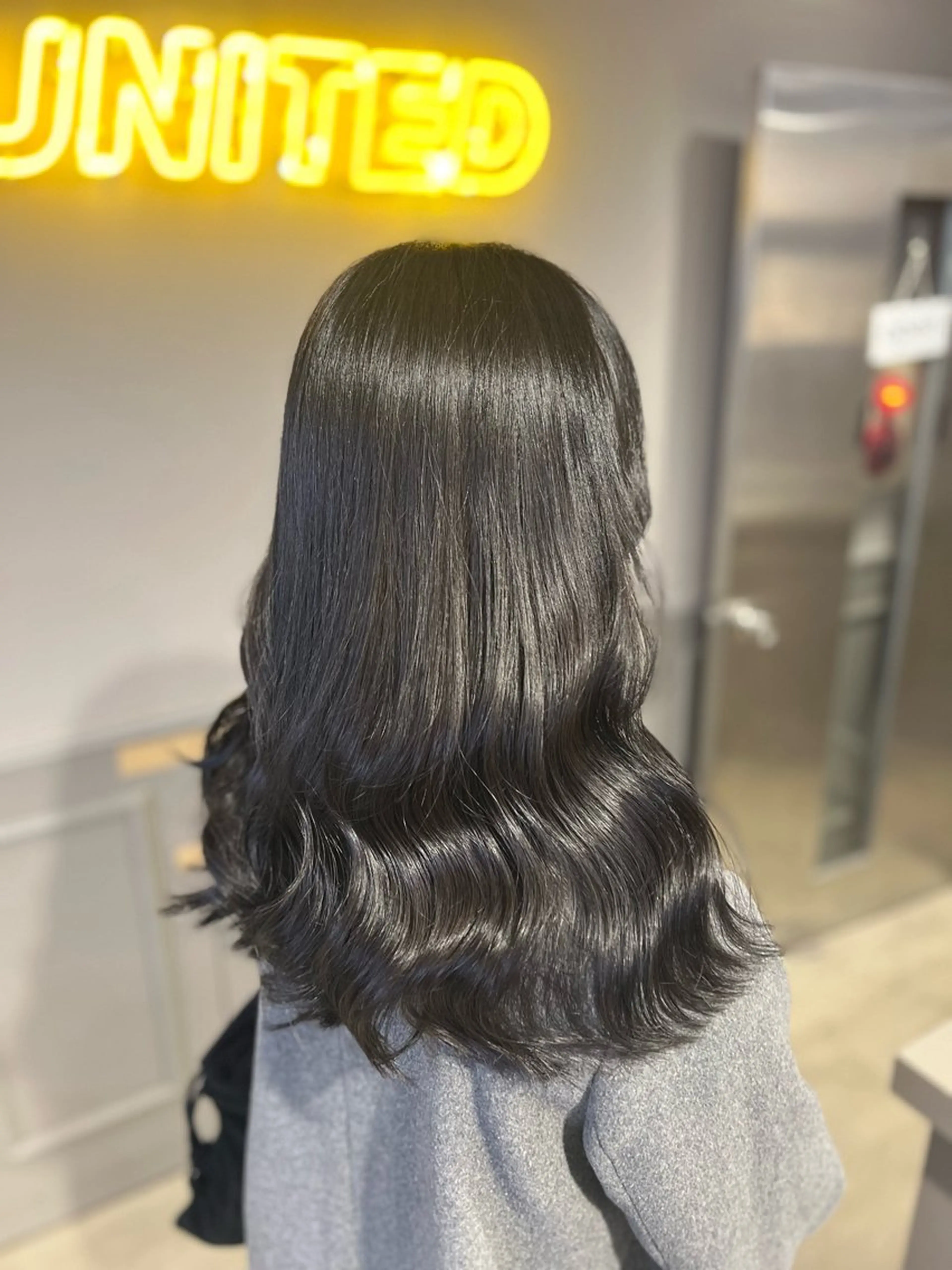 ロング カラー ヘアアレンジ 巻きラク♡レイヤー 🦢こころのヘアスタイル