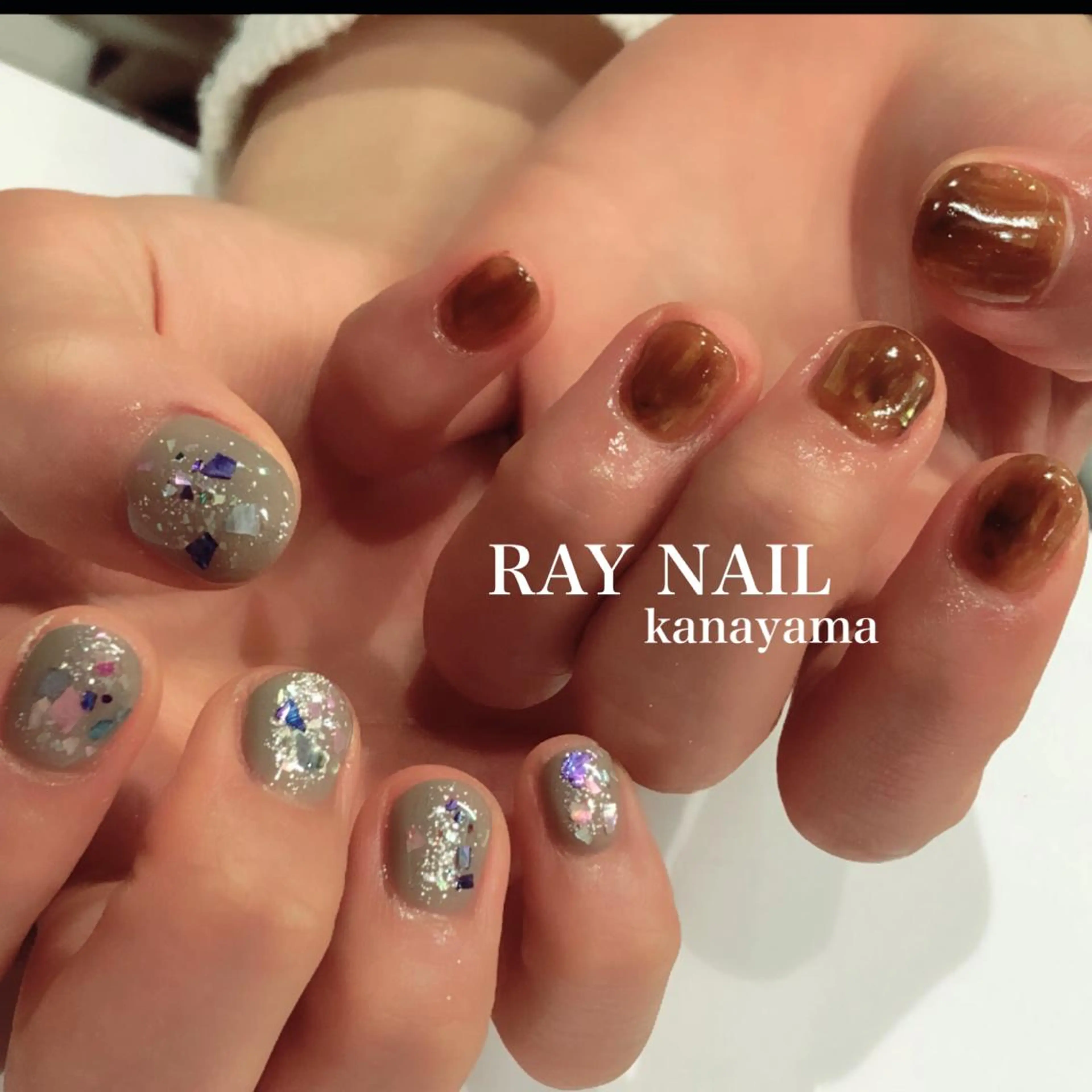 ネイル べっ甲ネイル キラキラネイル Arowa 伊田のネイルデザイン