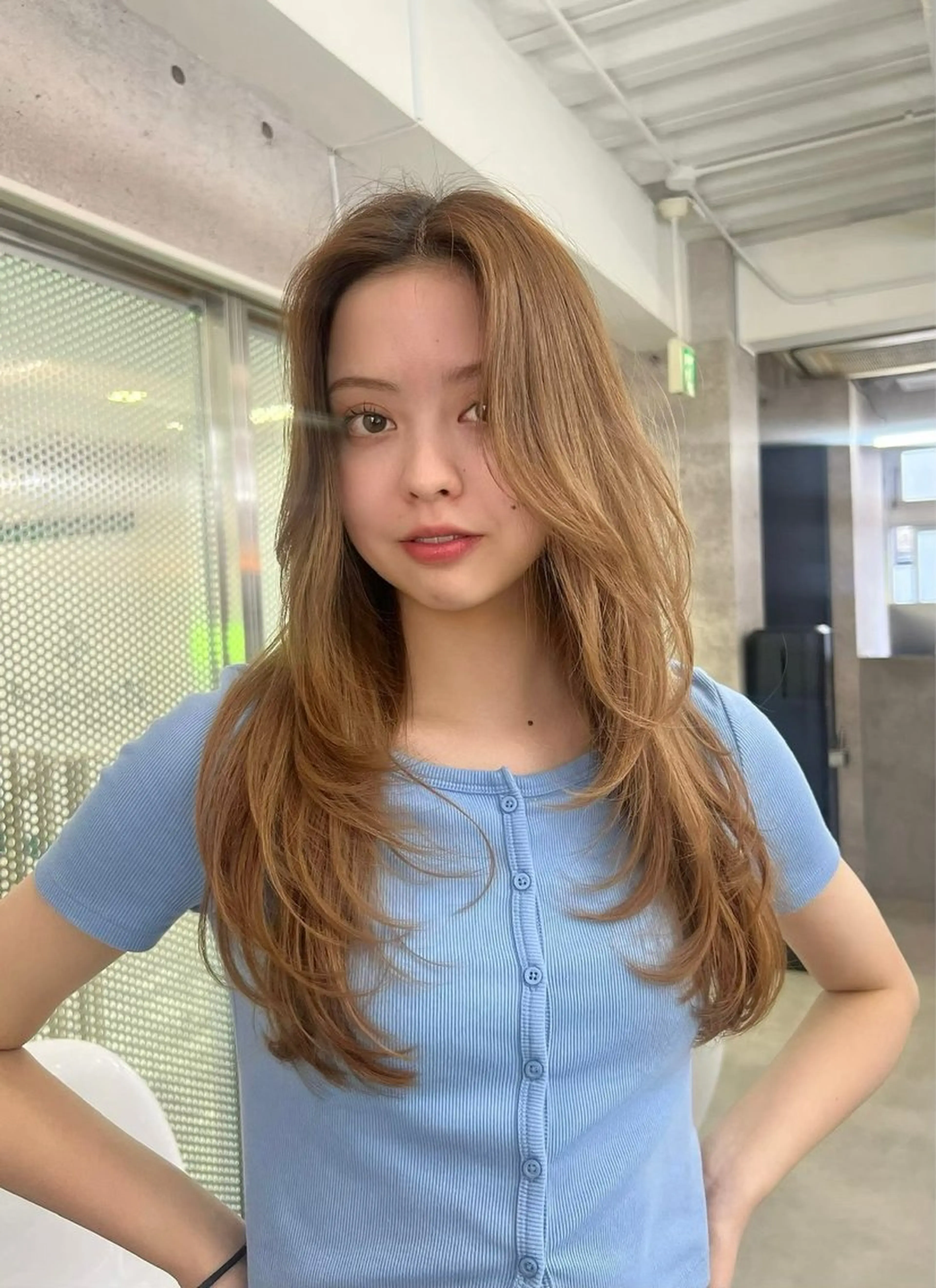 ロング 🫧バレイヤージュ/ ハイトーン/ミズキのヘアスタイル