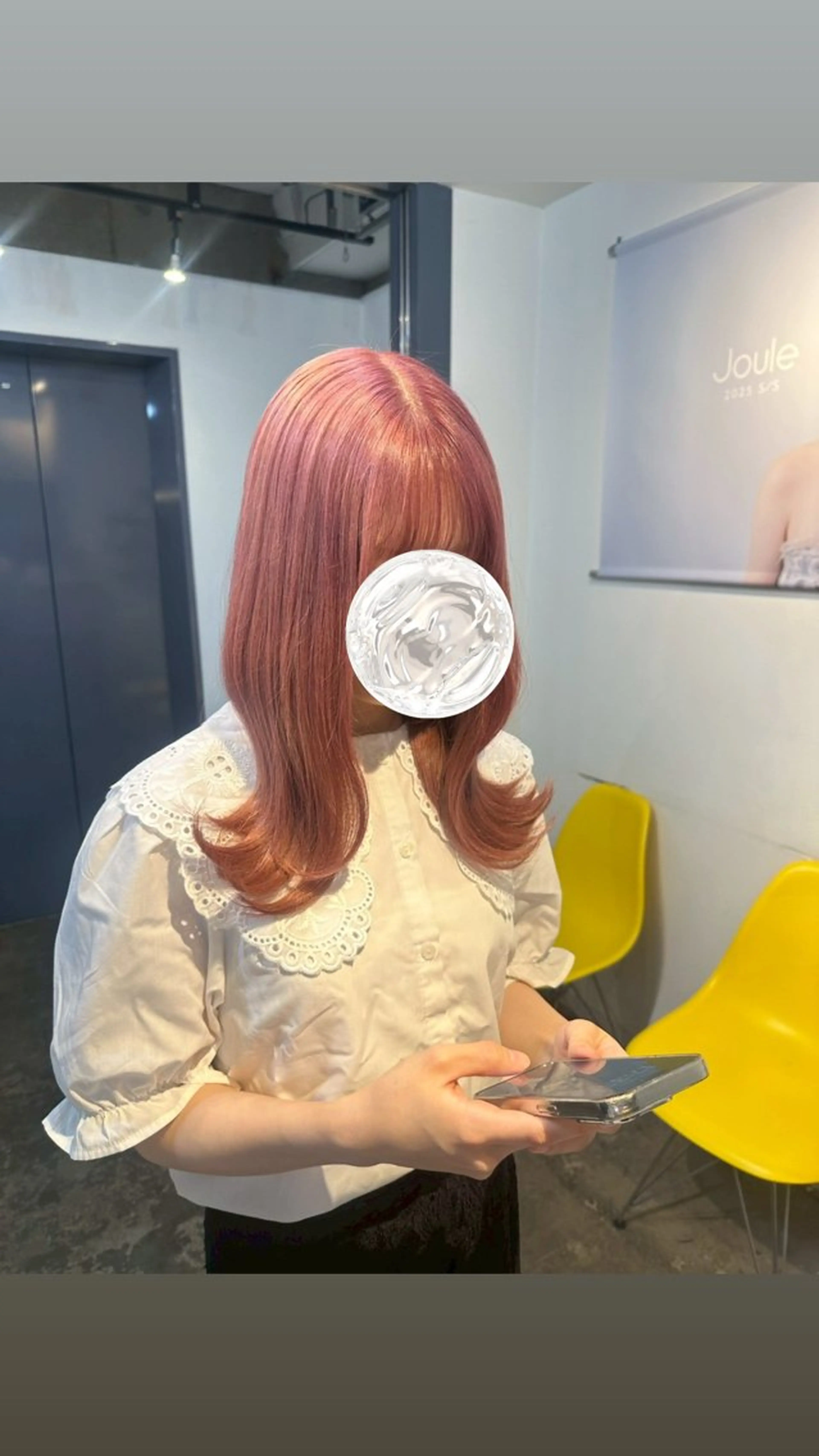 セミロング カラー ブリーチ/ハイトーン ピンク/ベージュ🎟のヘアスタイル