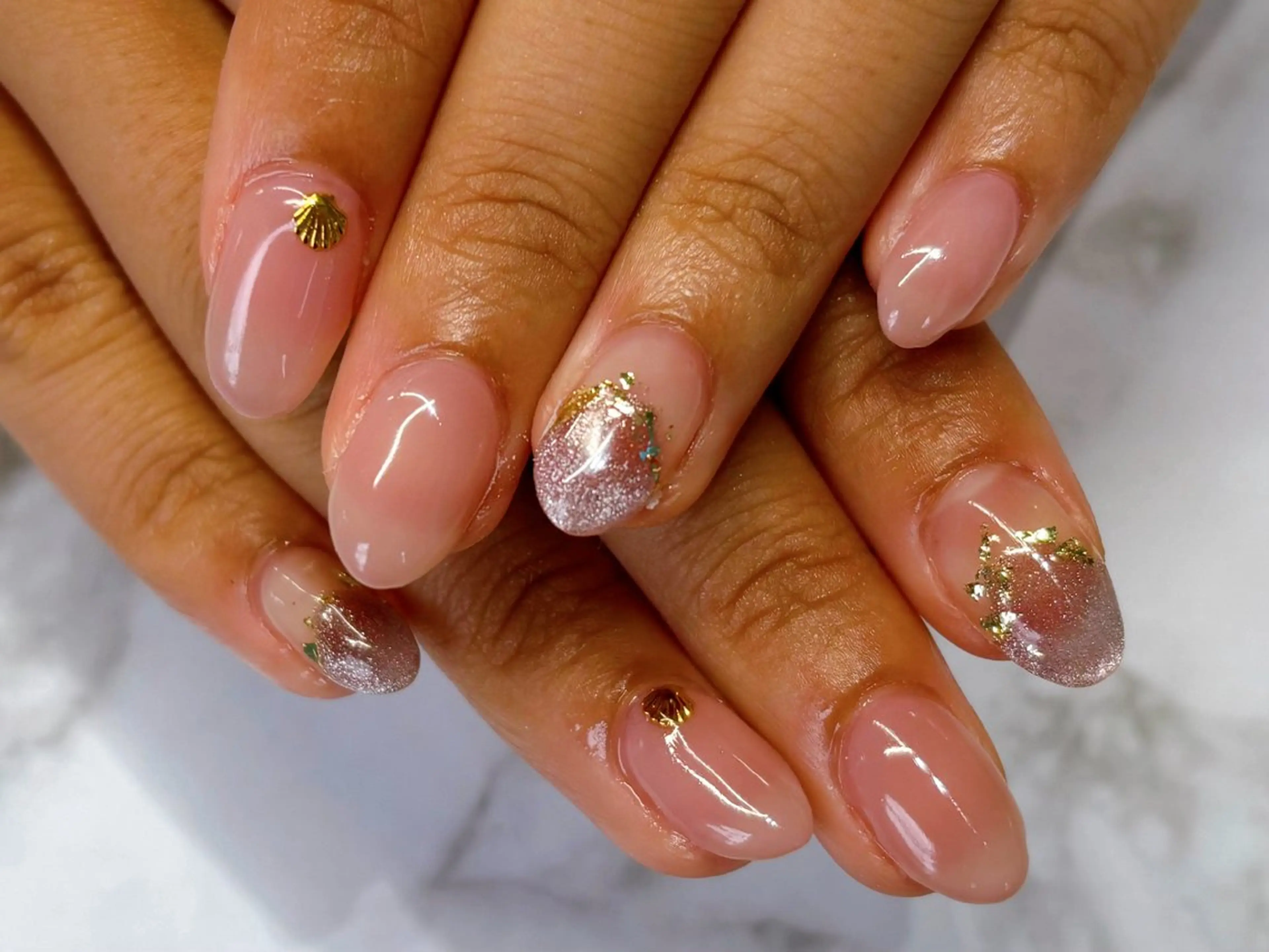 ネイル マグネットネイル Lani🌈Nail Konatsuのネイルデザイン