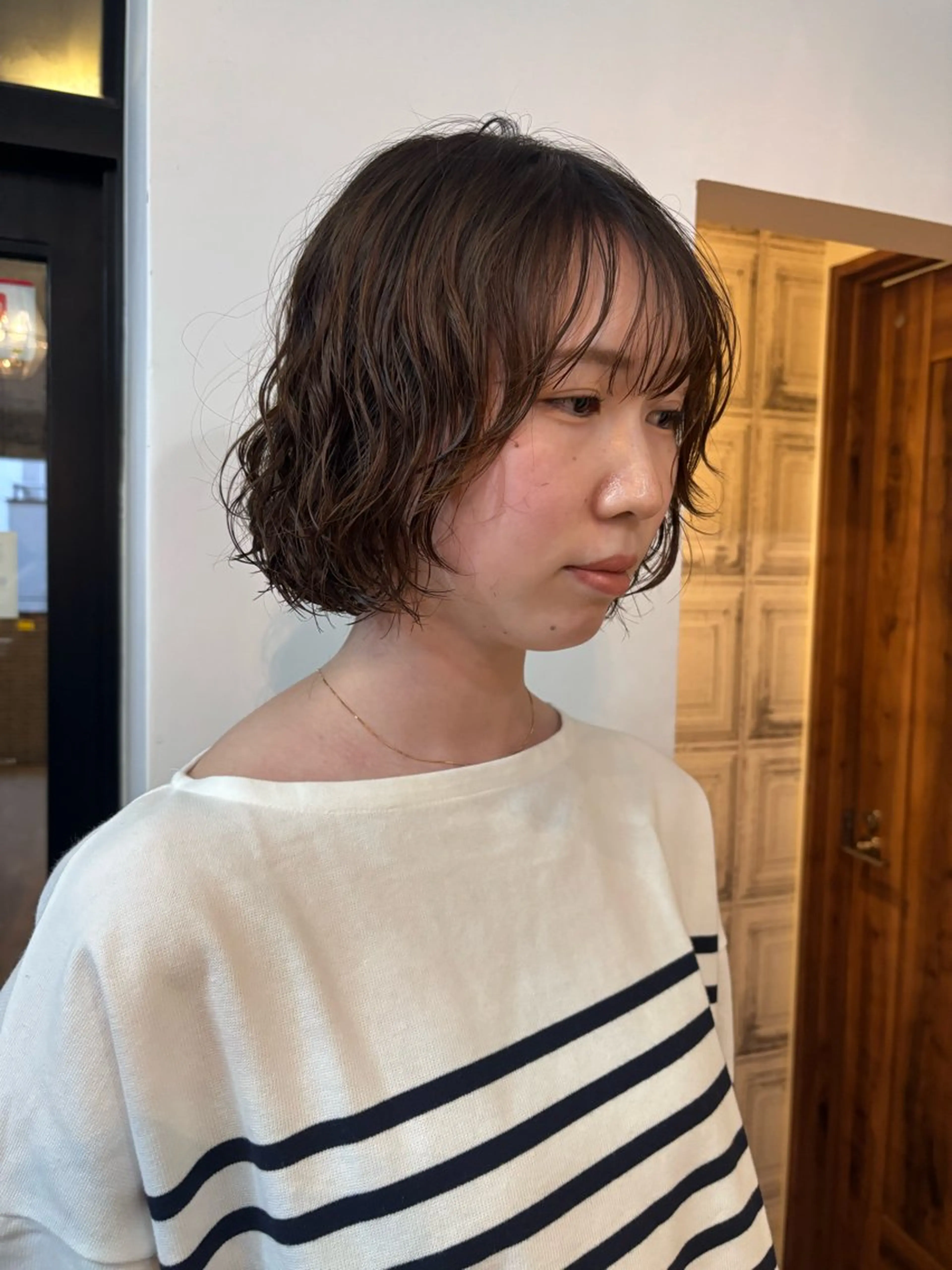 ショート パーマ ウシロダ メグミ ／ボブ／透明感カラーのヘアスタイル