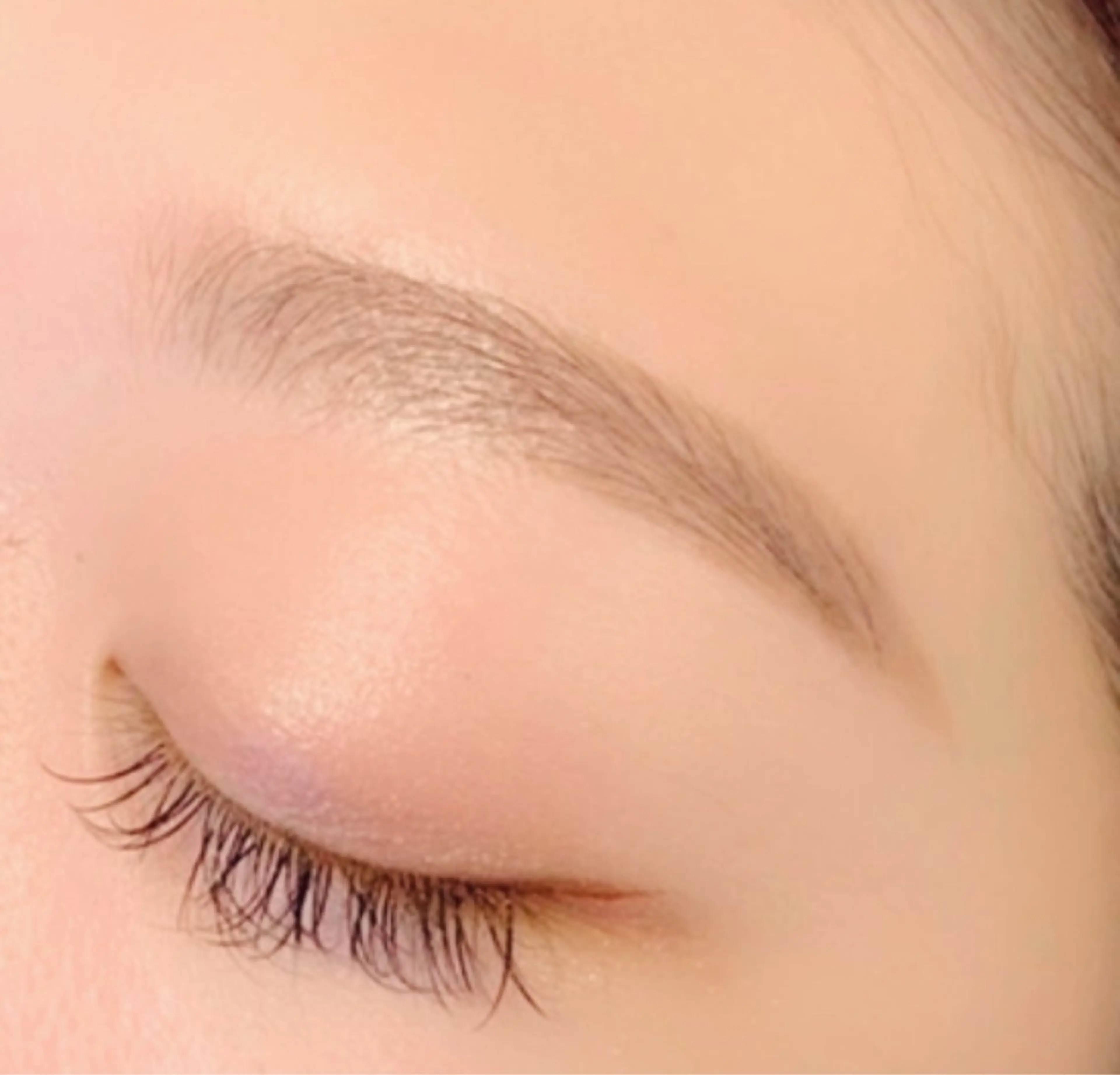 アイブロウ プラスアイ新宿西口 駅前店🍯HIROのマツエク・マツパデザイン