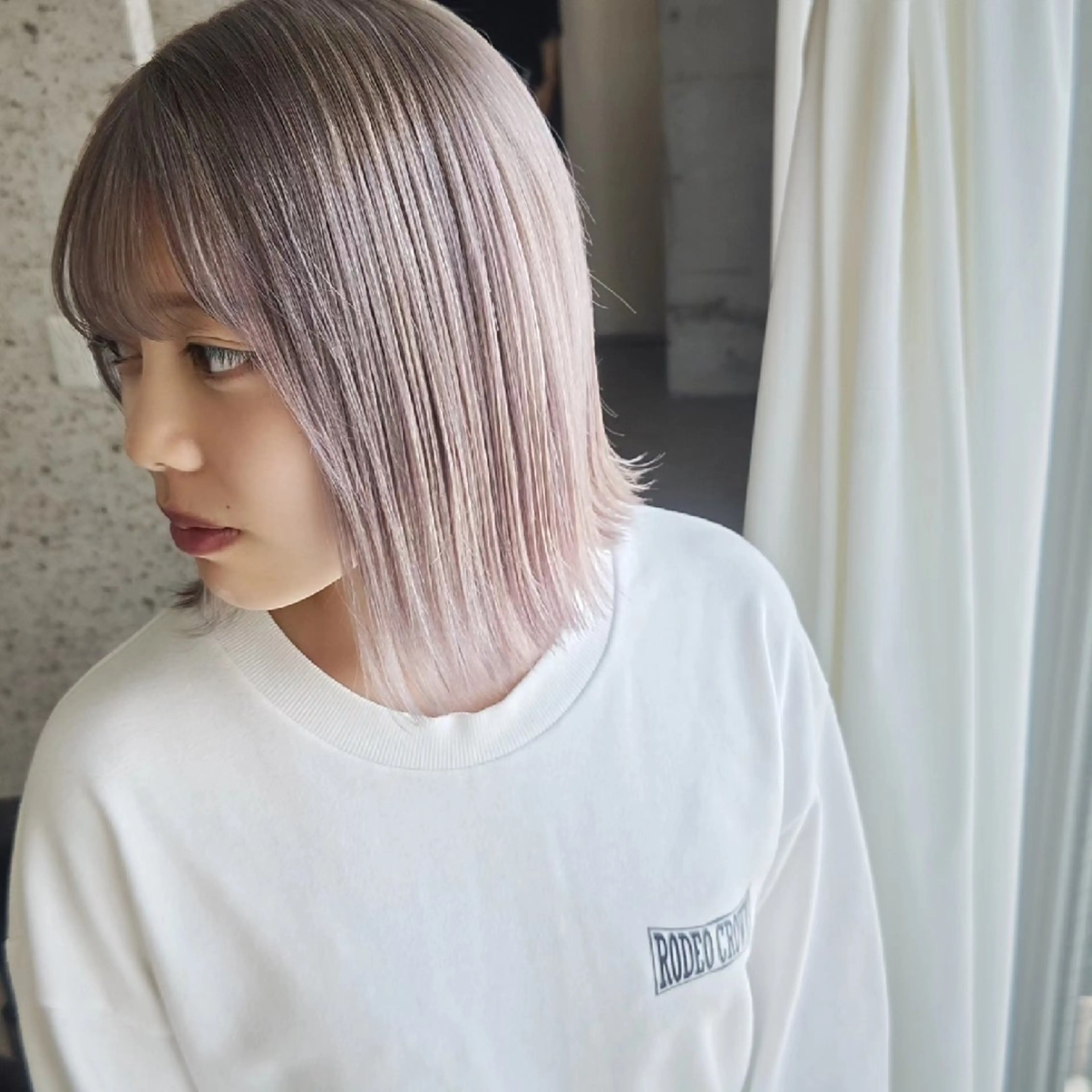 ミディアム カラー ブリーチ 髪質改善.縮毛矯正 ×韓国ヘアyukiのヘアスタイル