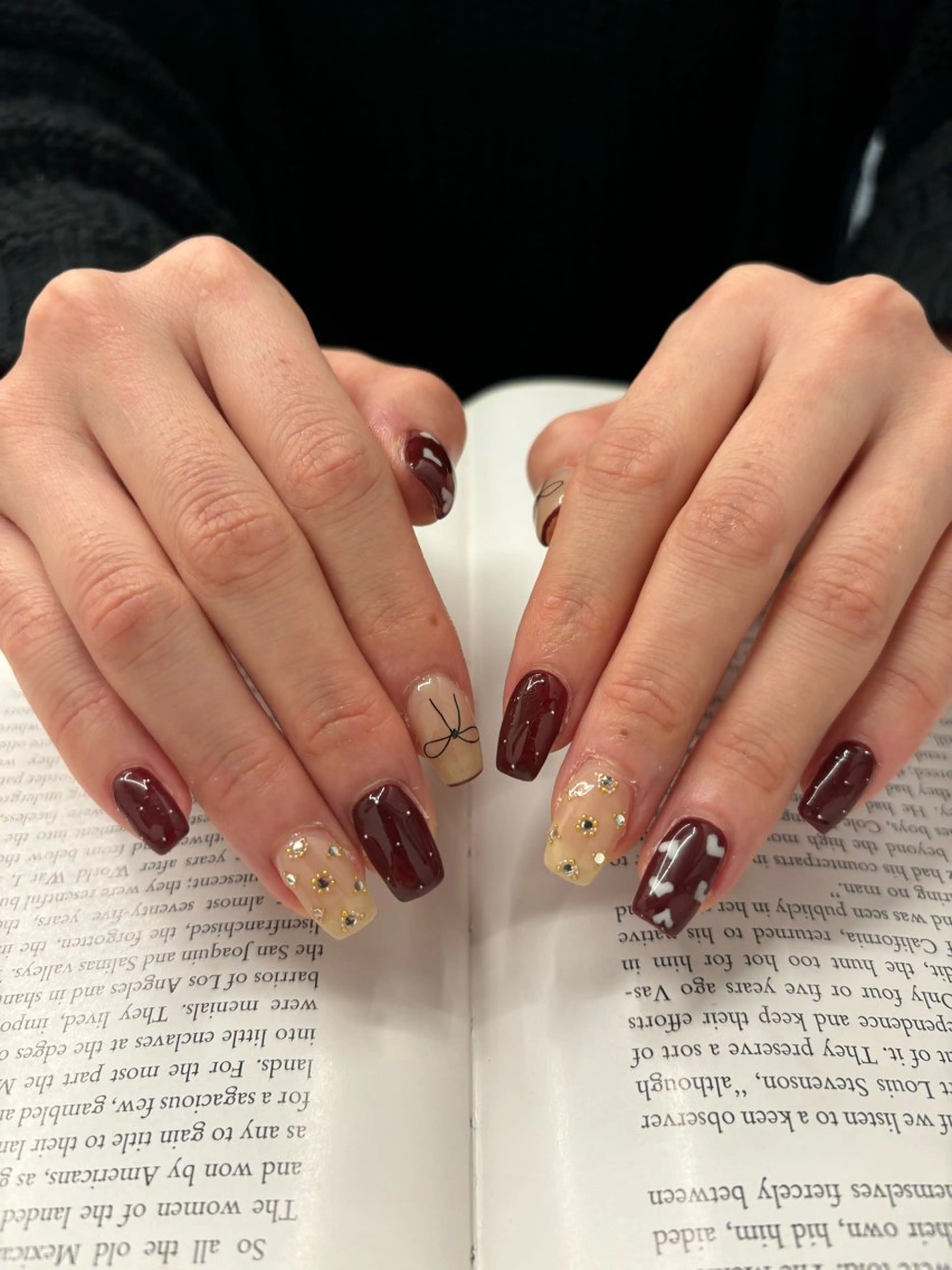 ネイル リボン ハンドネイル era Sahoのネイルデザイン