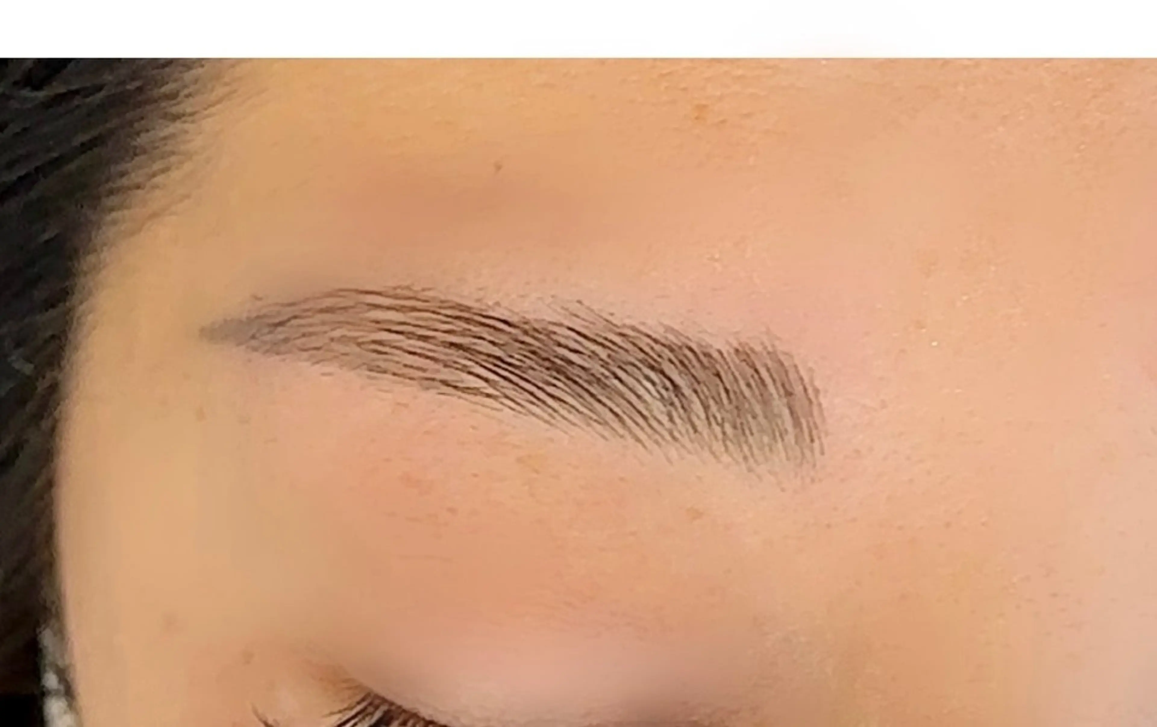 アイブロウ 🍜のばた 🍜のヘアスタイル