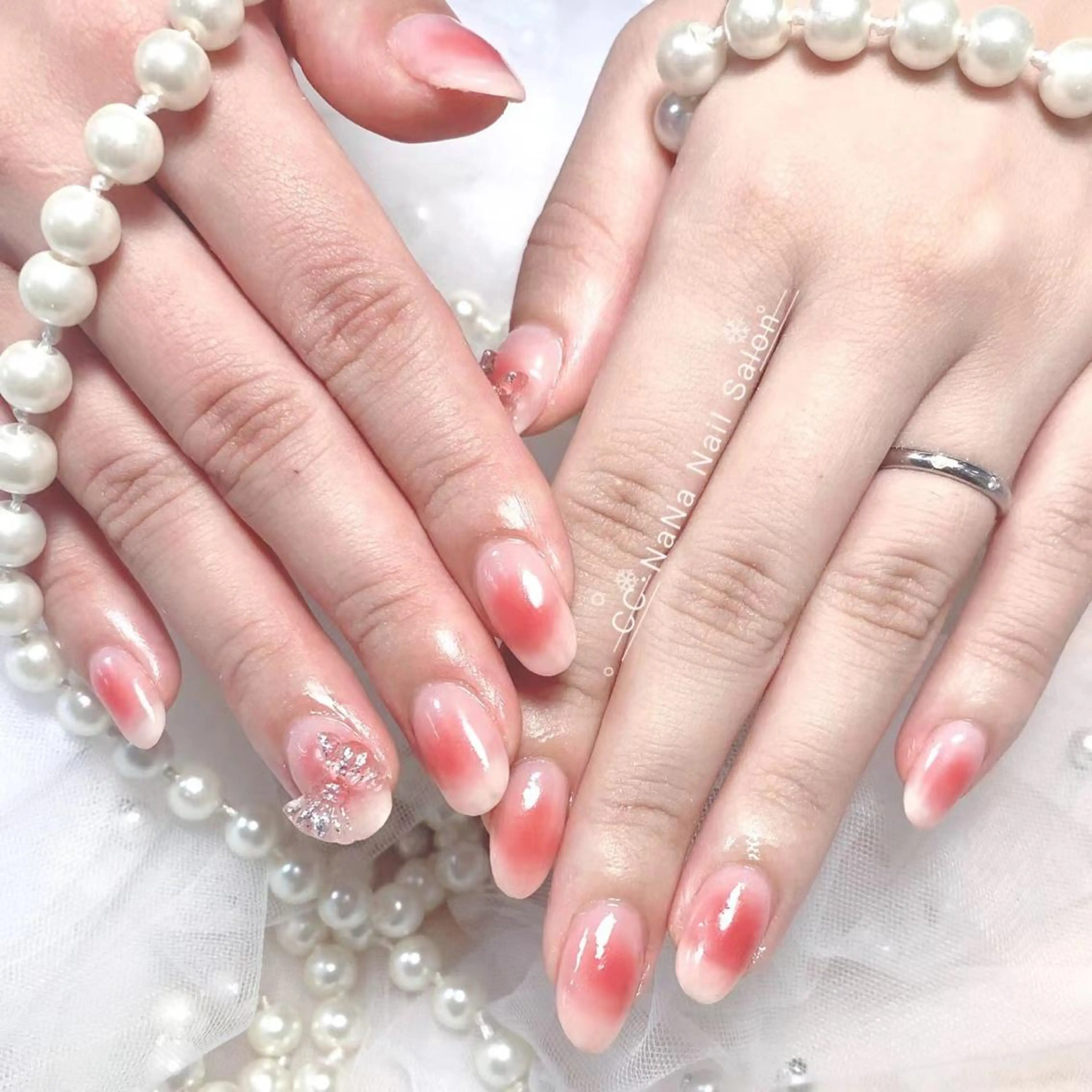 ネイル ハンドネイル 💎CC・NaNa 韓国風ネイル🌙Cのネイルデザイン