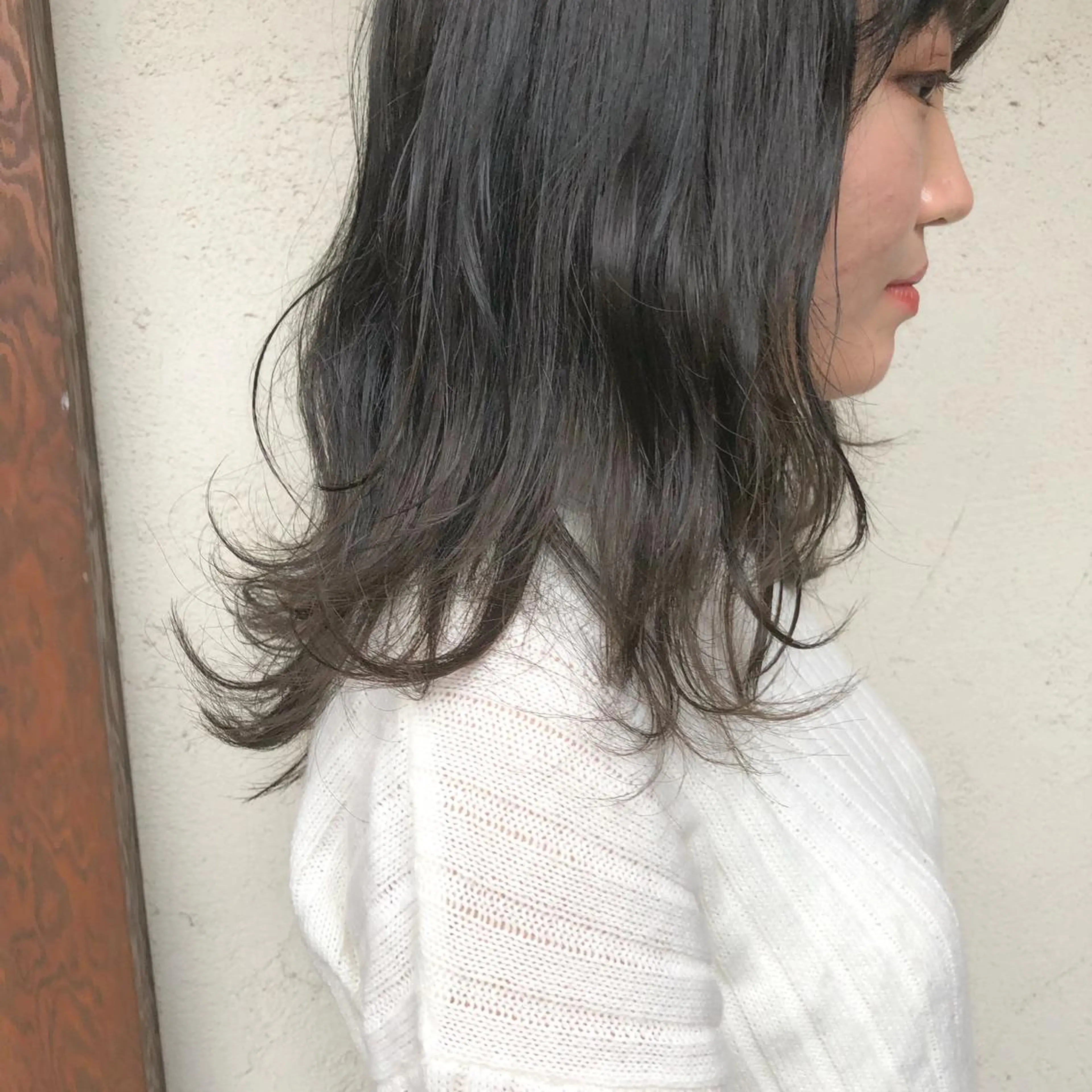 ミディアム カラー アディクシーカラー ブリーチ ブリーチなしカラー カット ヘアカラー トリートメント ヘアセット 艶髪育成サロン 京橋　shinのヘアスタイル