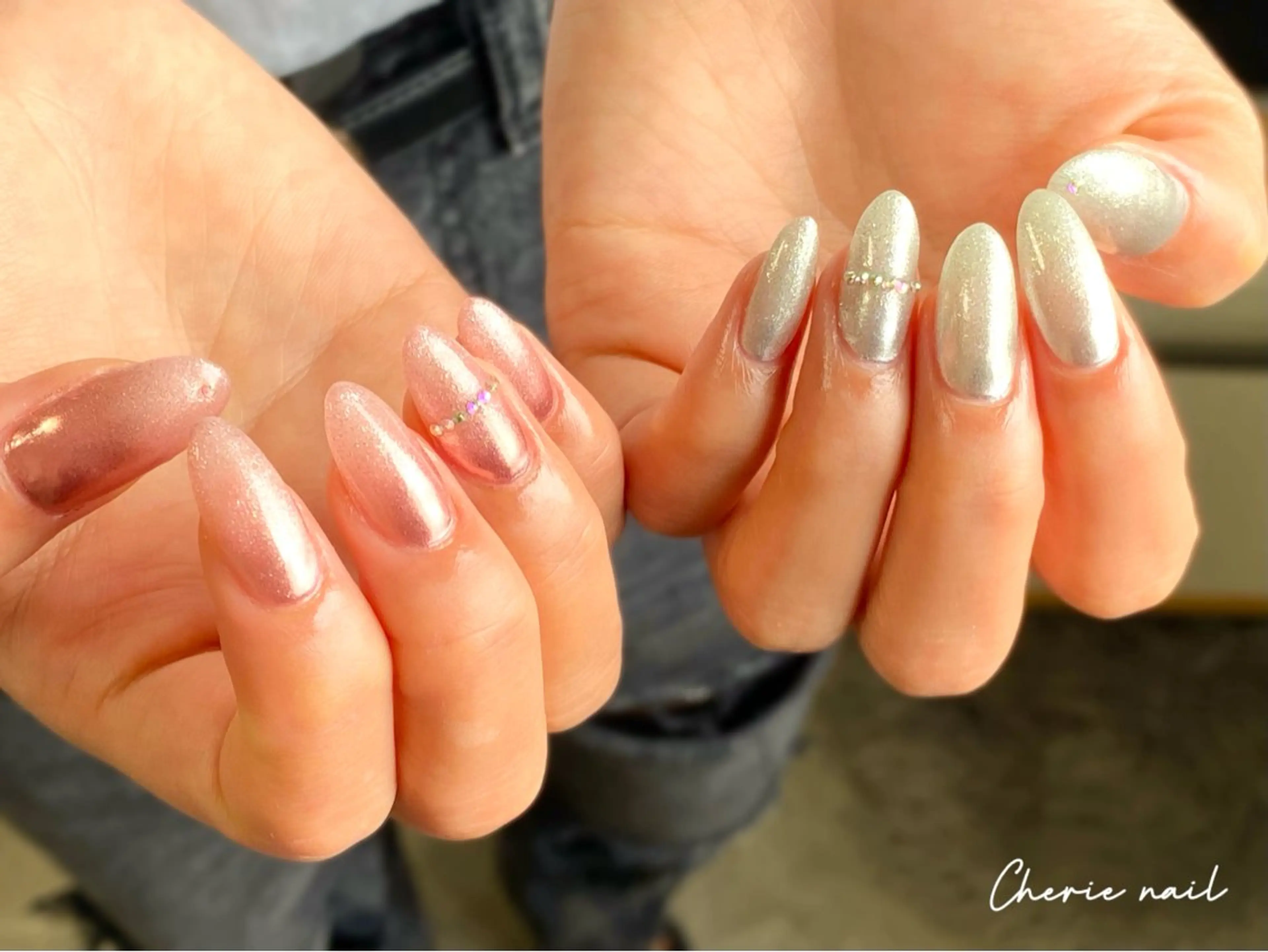 ネイル ジェルネイル グラデーション ラメ(グリッター) ミラーネイル ストーンネイル ハンドネイル Cherienail yunaのネイルデザイン