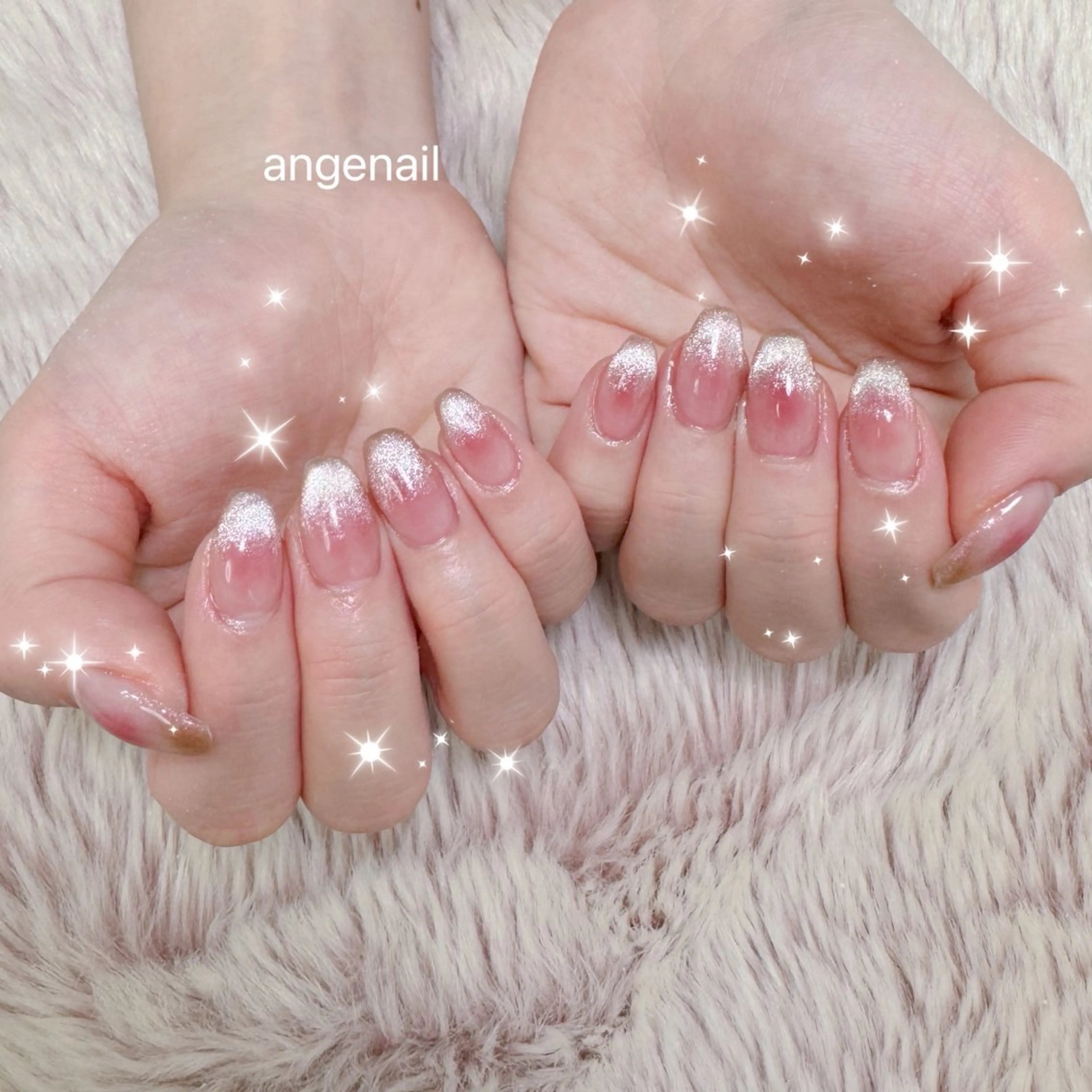 ネイル ハンドネイル オーナーネイリスト MAKIのネイルデザイン