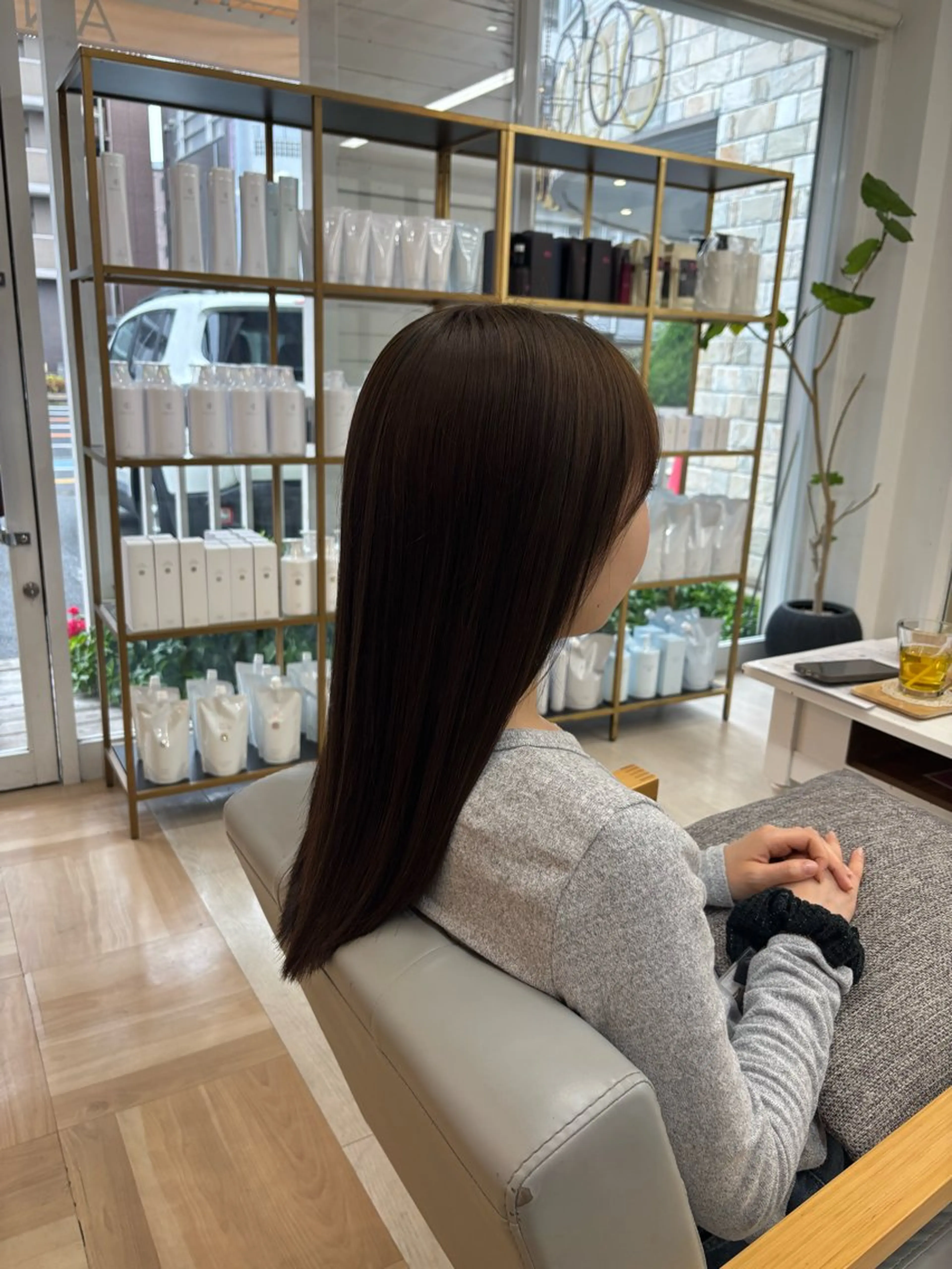 ロング ヘアカラー ワタセ ヒメカのヘアスタイル