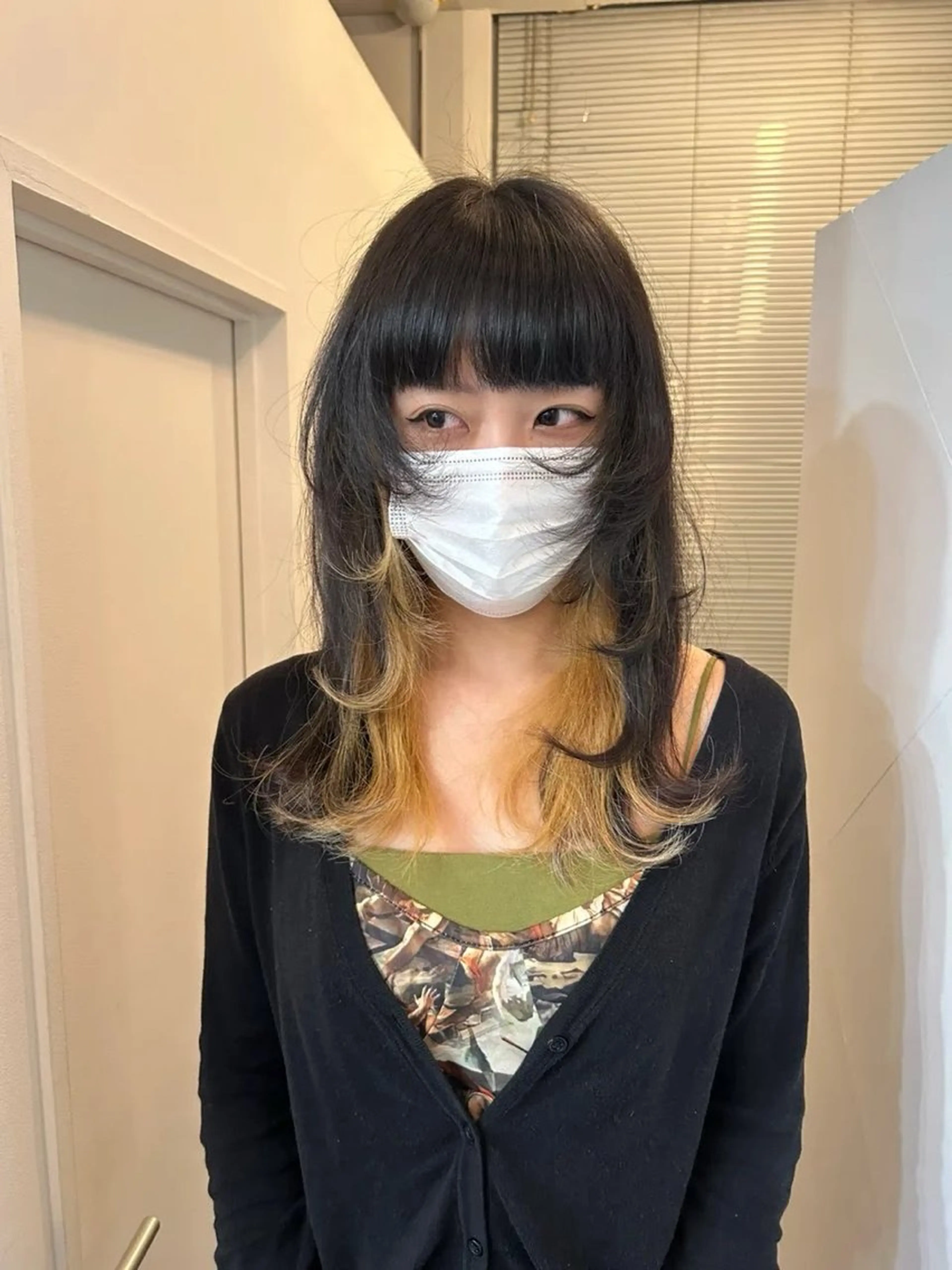 カラー かがやしづ ⭐️ハイトーンのヘアスタイル