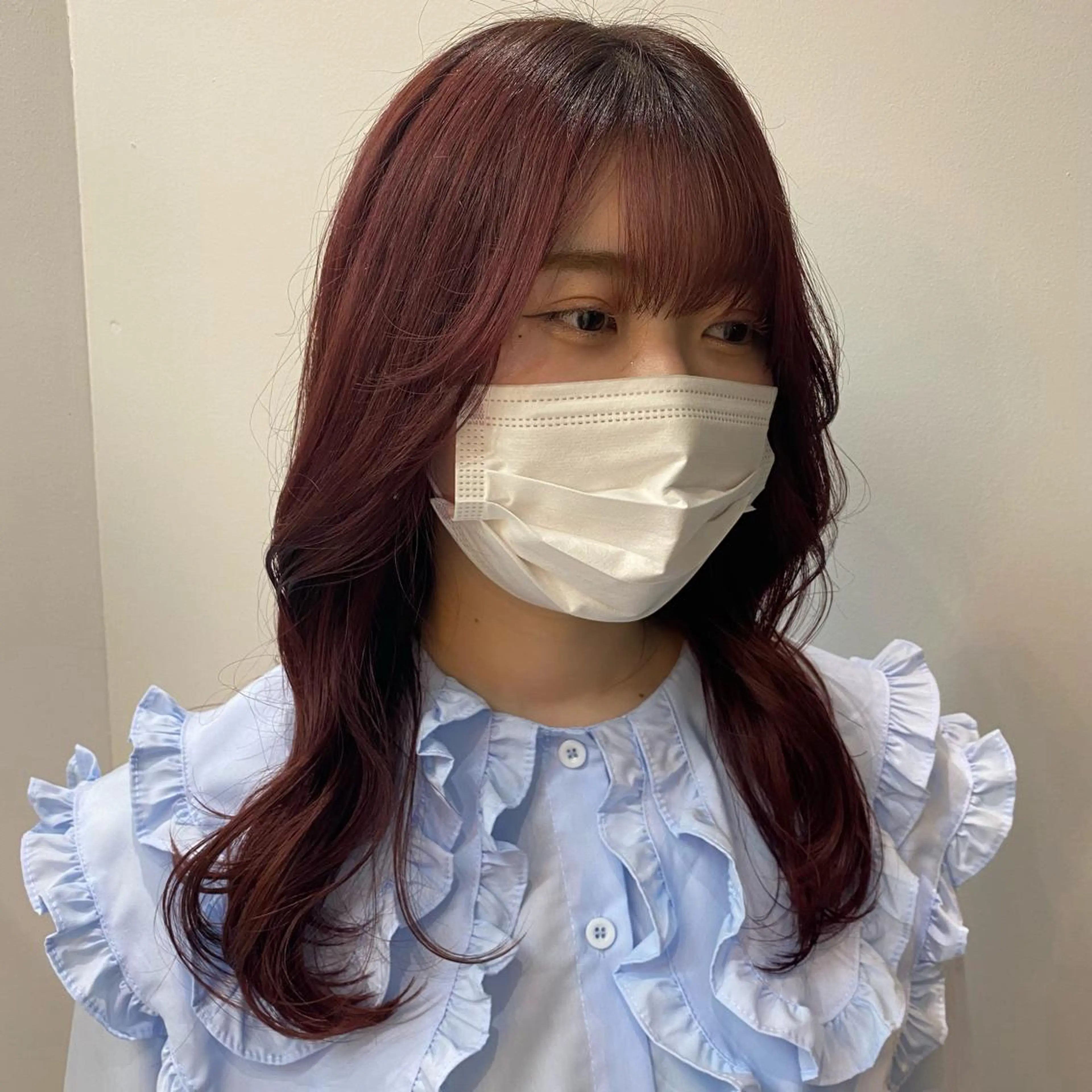 ミディアム カラー 韓国風レイヤーカット 🍒サンジキ アカリのヘアスタイル