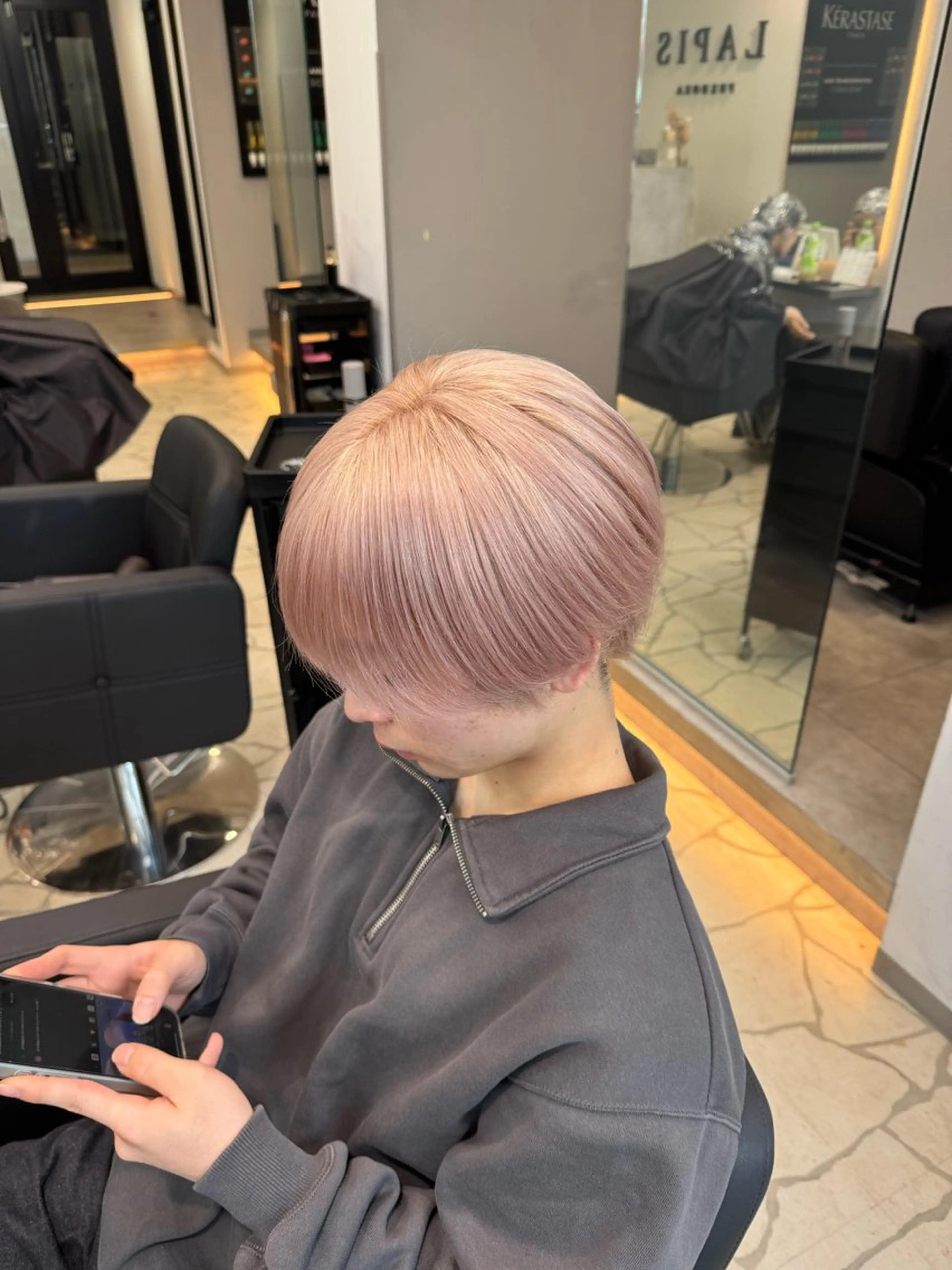 カラー メンズ メンズブリーチ ベージュカラー ブリーチ ピンクカラー ピンクベージュ カット ヘアカラー ハイトーン/エクステ /韓国ヘアKENTAのヘアスタイル