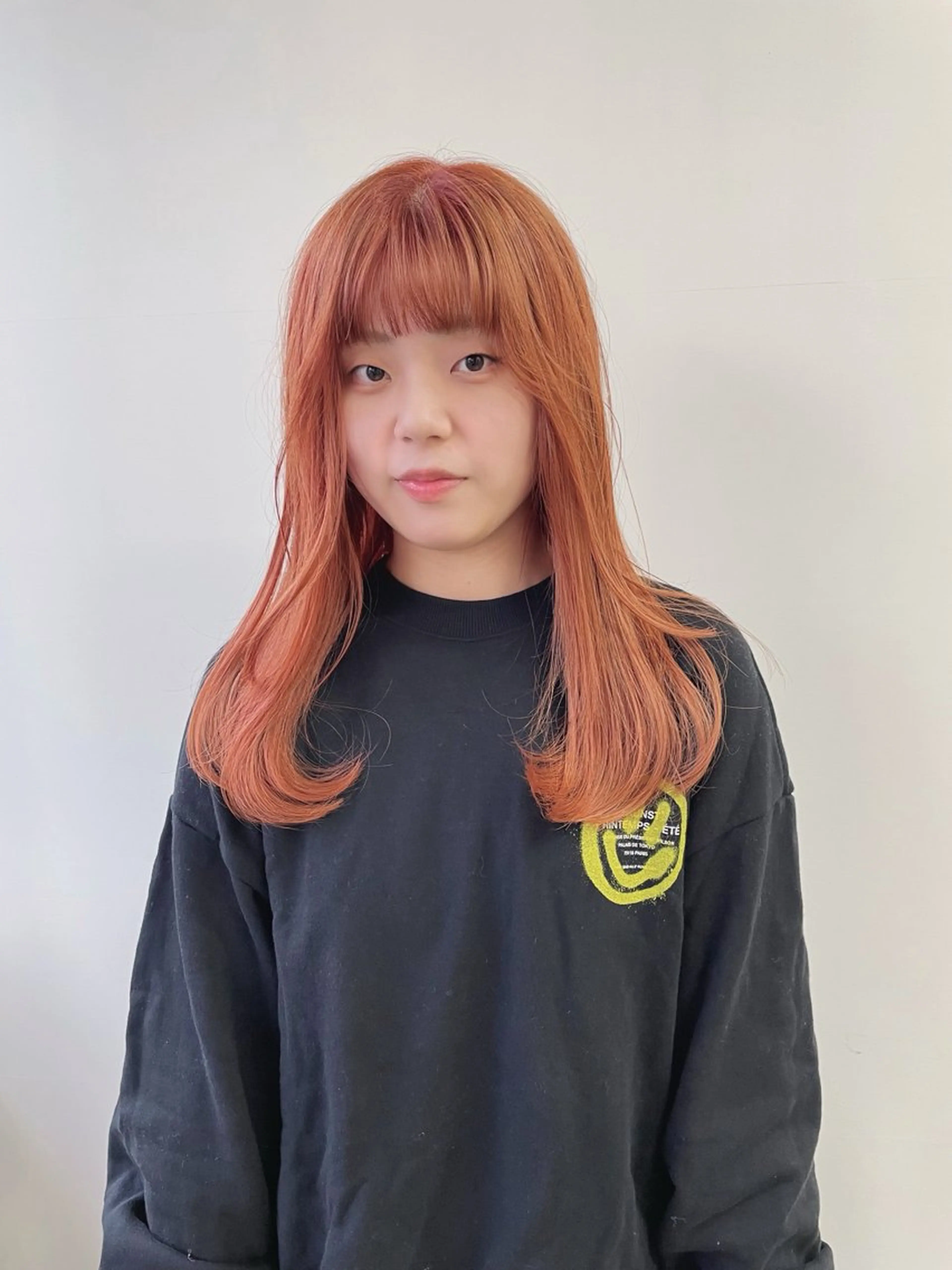 ロング カラー ブリーチ ハイトーンカラー オレンジ カット ヘアカラー スギヤマ ショウゴのヘアスタイル