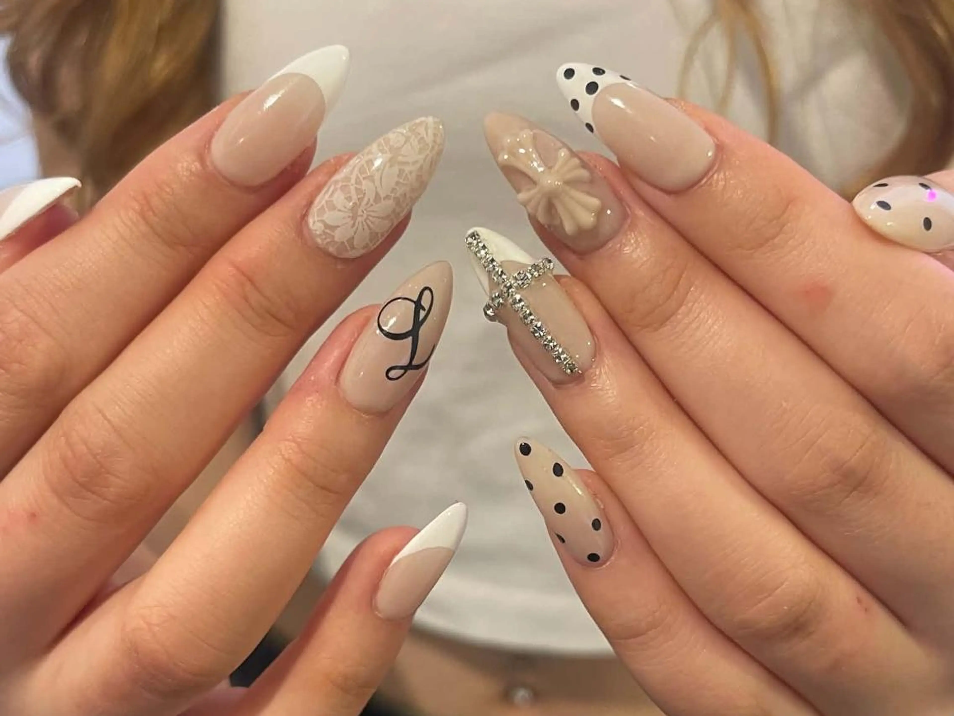 ネイル ボルドー チークネイル 長さ出し フレンチネイル ジェルネイル ハンドネイル Mio💖Belle Nail Salonのネイルデザイン