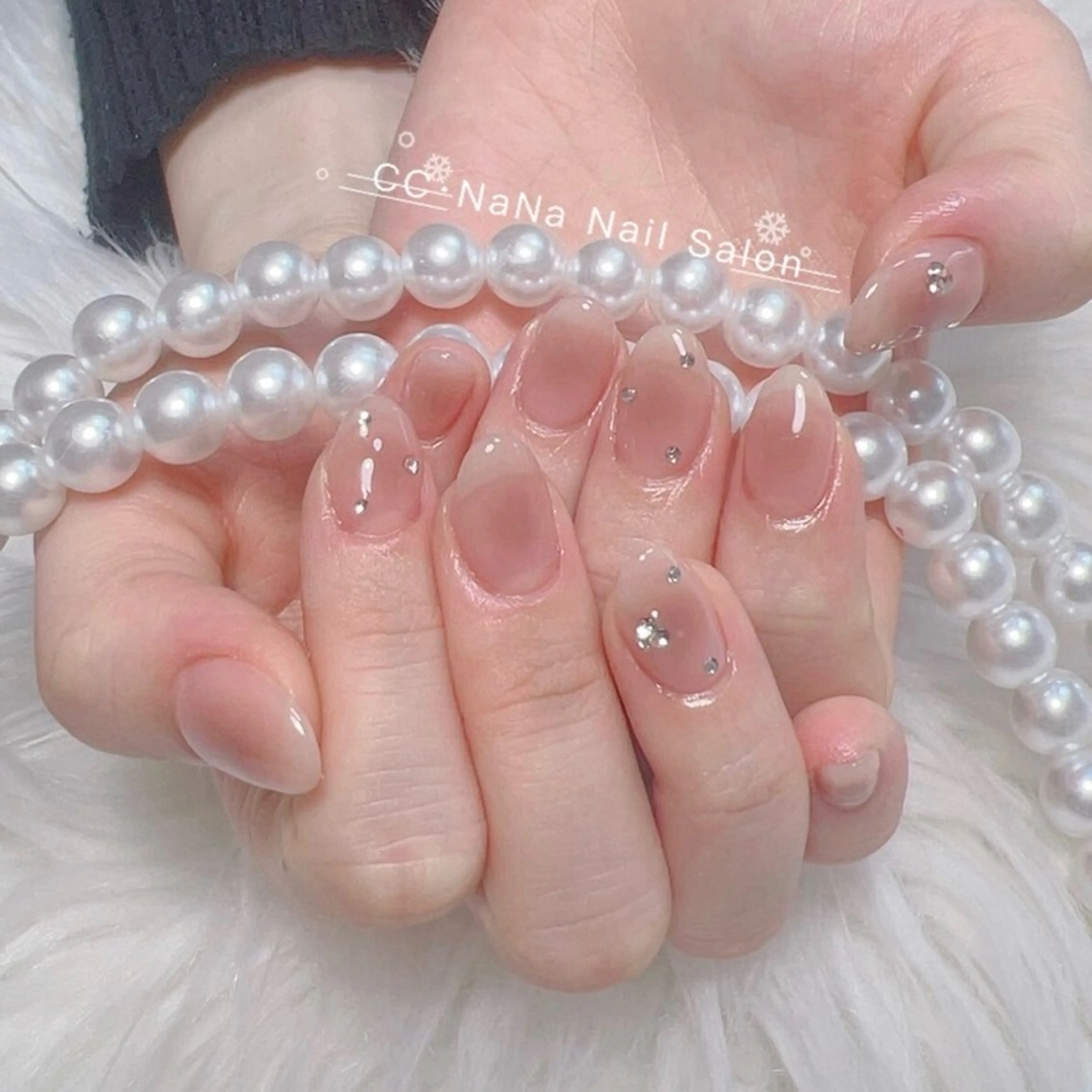 ネイル チークネイル フラッシュネイル ハート キラキラネイル 韓国ネイル ハンドネイル 💎CC・NaNa 韓国風ネイル🌙Cのネイルデザイン