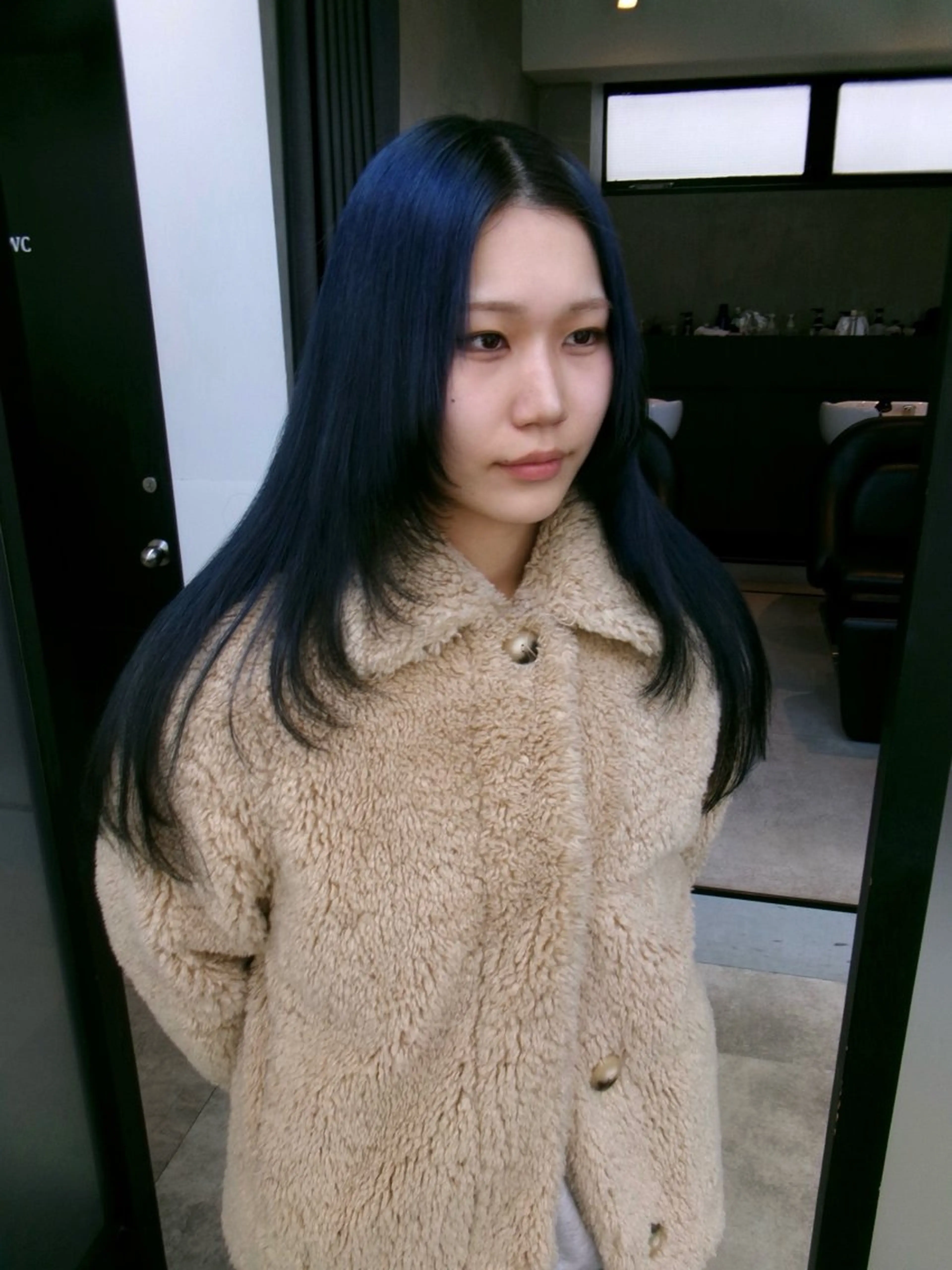 ロング カラー ヘアカラー トリートメント MIMI🌻໋᳝݊ 個性派カラー⑅ ⸝꙳のヘアスタイル