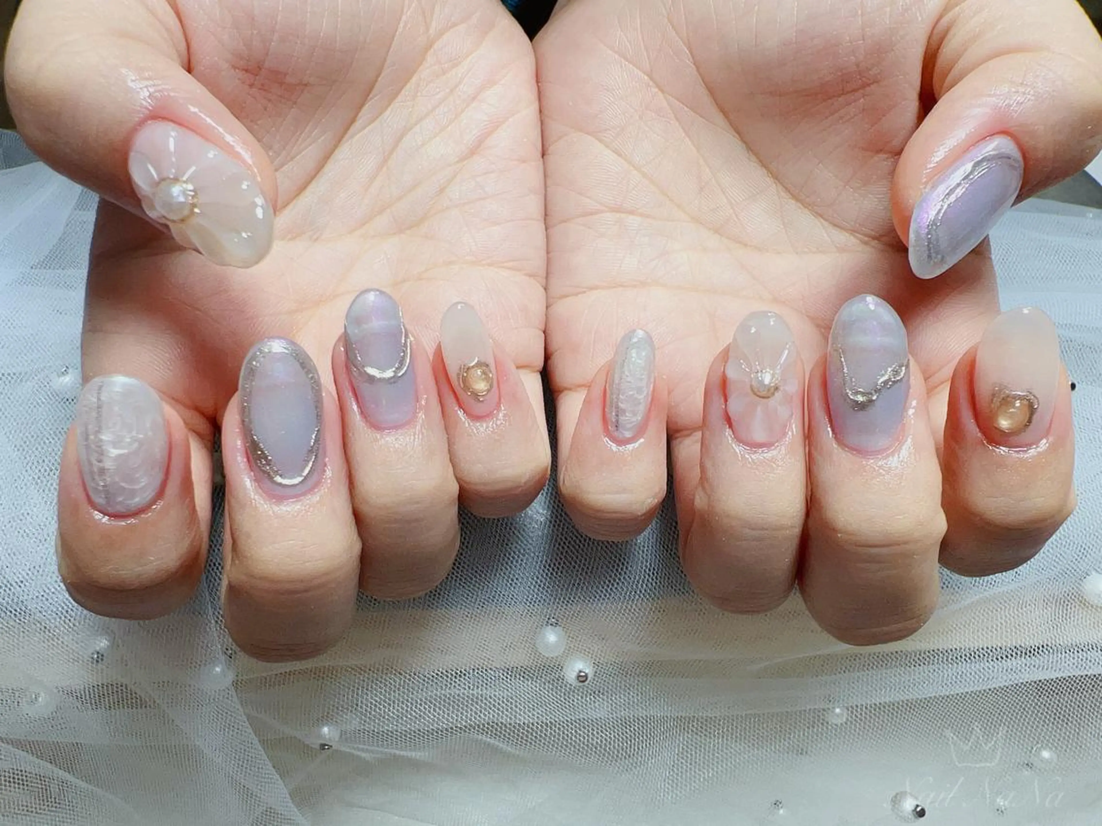 ミディアム カラー ネイル ハンドネイル Nail NaNaのネイルデザイン