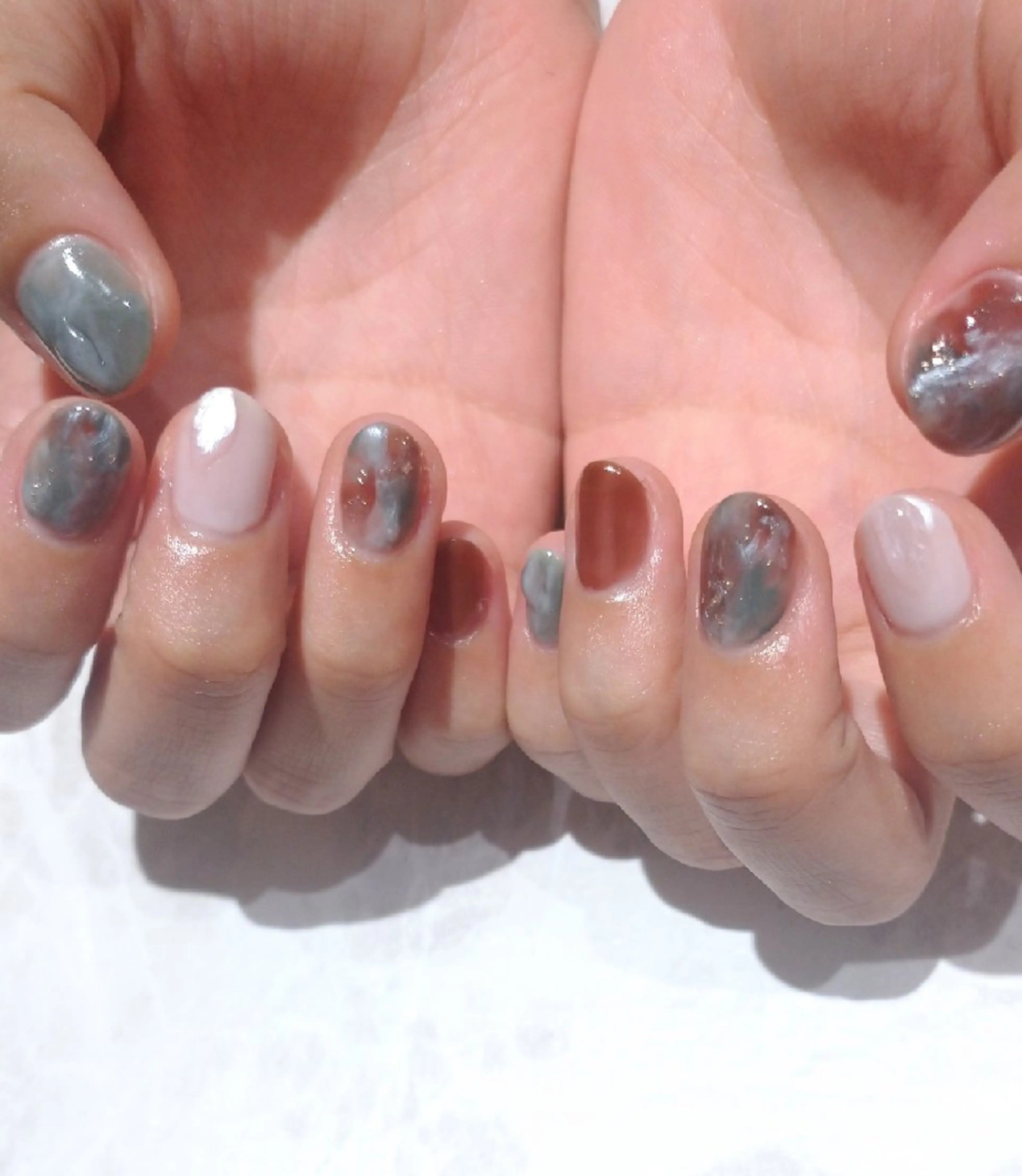 ネイル 會田 瑠衣のネイルデザイン