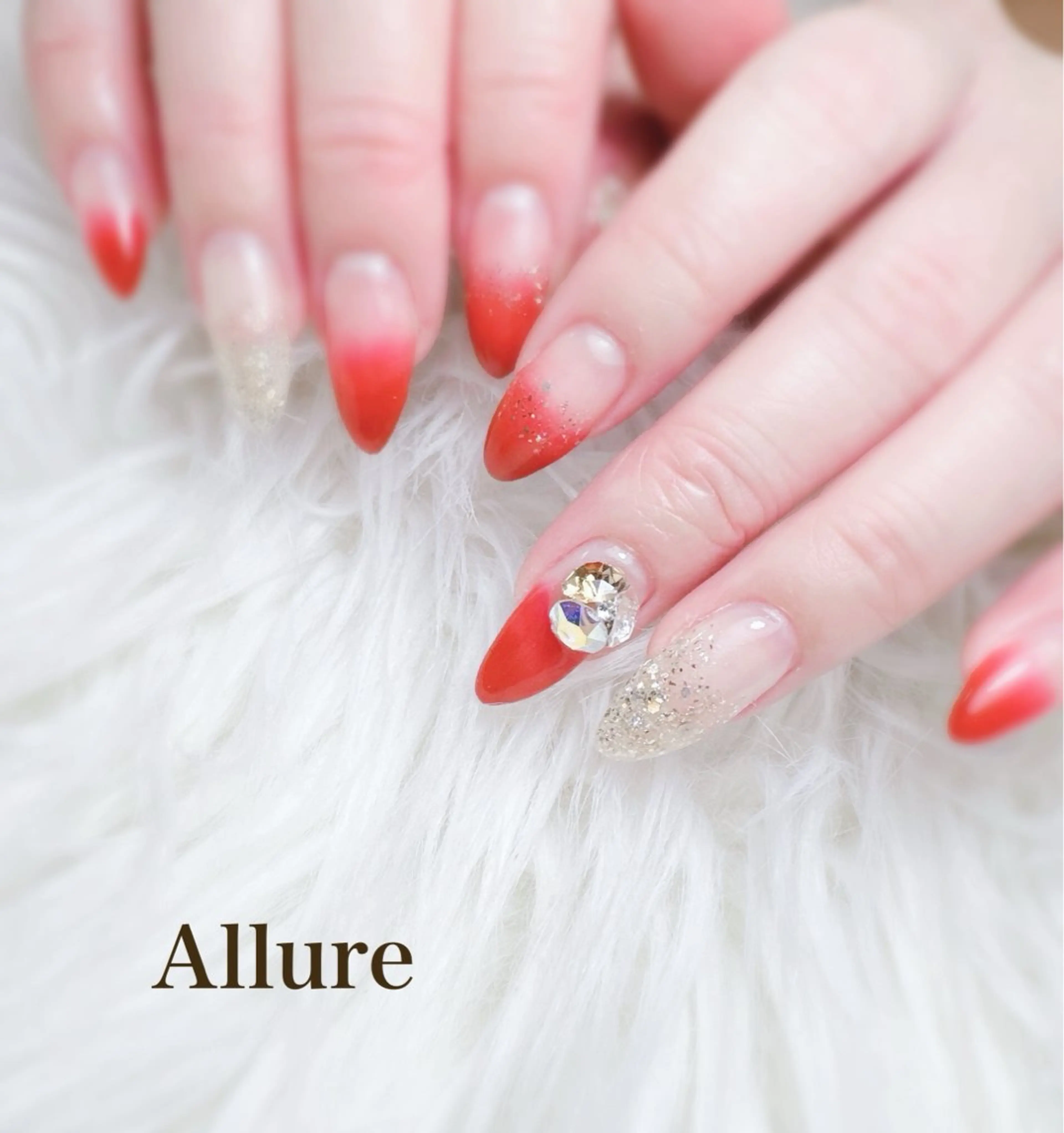 ネイル ボルドー ジェルネイル グラデーション Allure Yuuのネイルデザイン