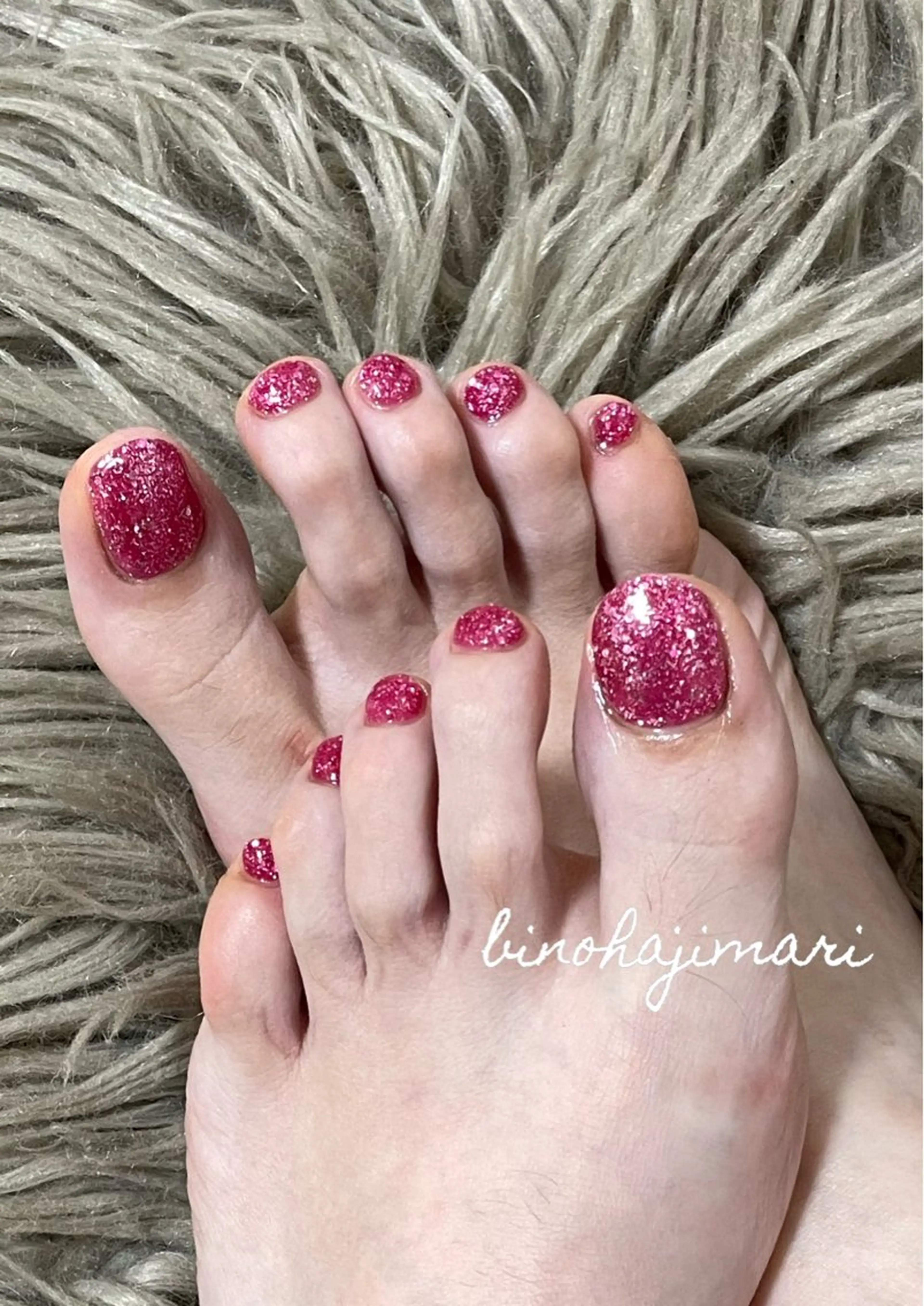 ネイル アートネイル フラッシュネイル フットネイル ラメ(グリッター) ワンカラーネイル ♡Bivi♡自爪に 優しいネイルサロンのネイルデザイン