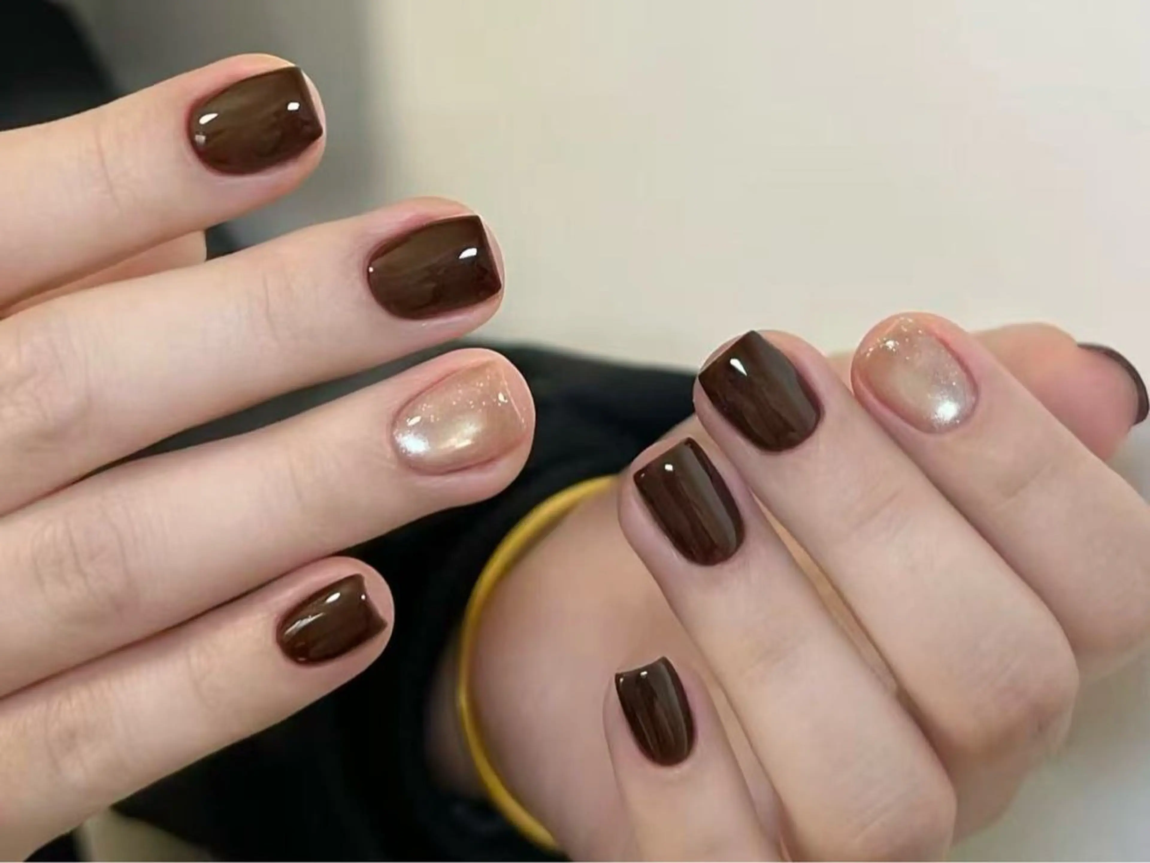 ネイル ハンドネイル MoonNail リサのネイルデザイン