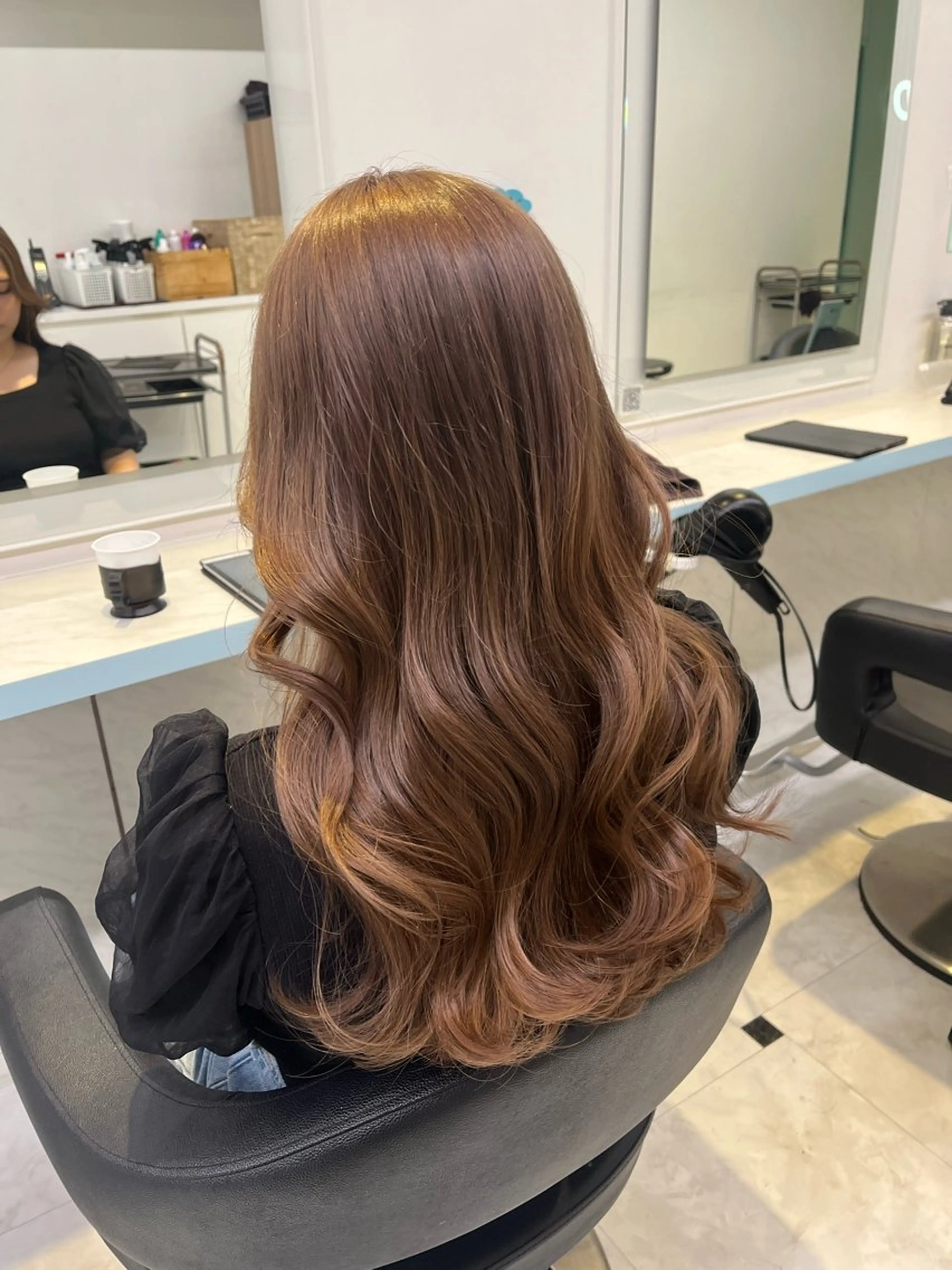 ロング カラー ヘアカラー トリートメント ブリーチカラー 🩵MIZUKIのヘアスタイル