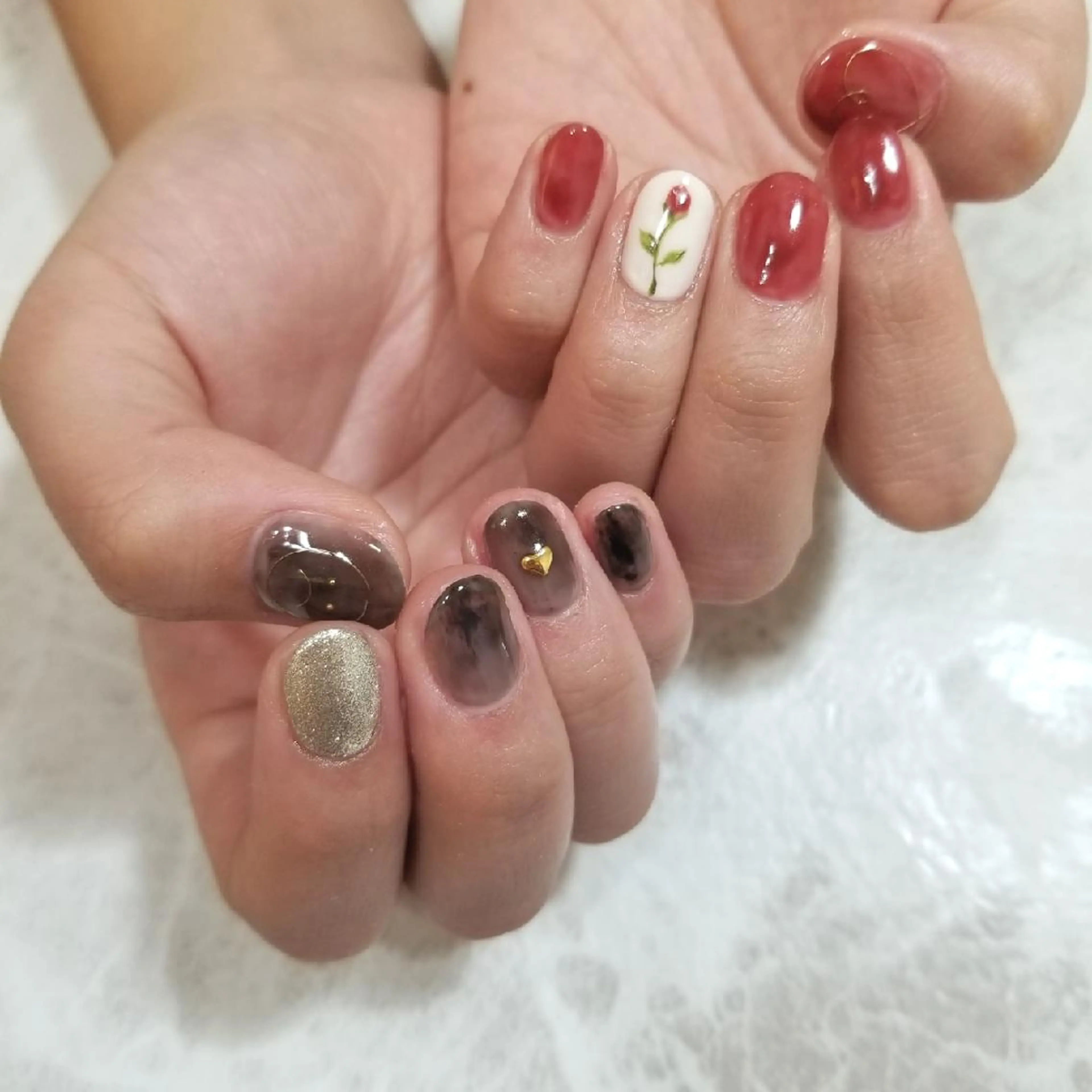 ネイル nijiiro🌈 サトウのネイルデザイン