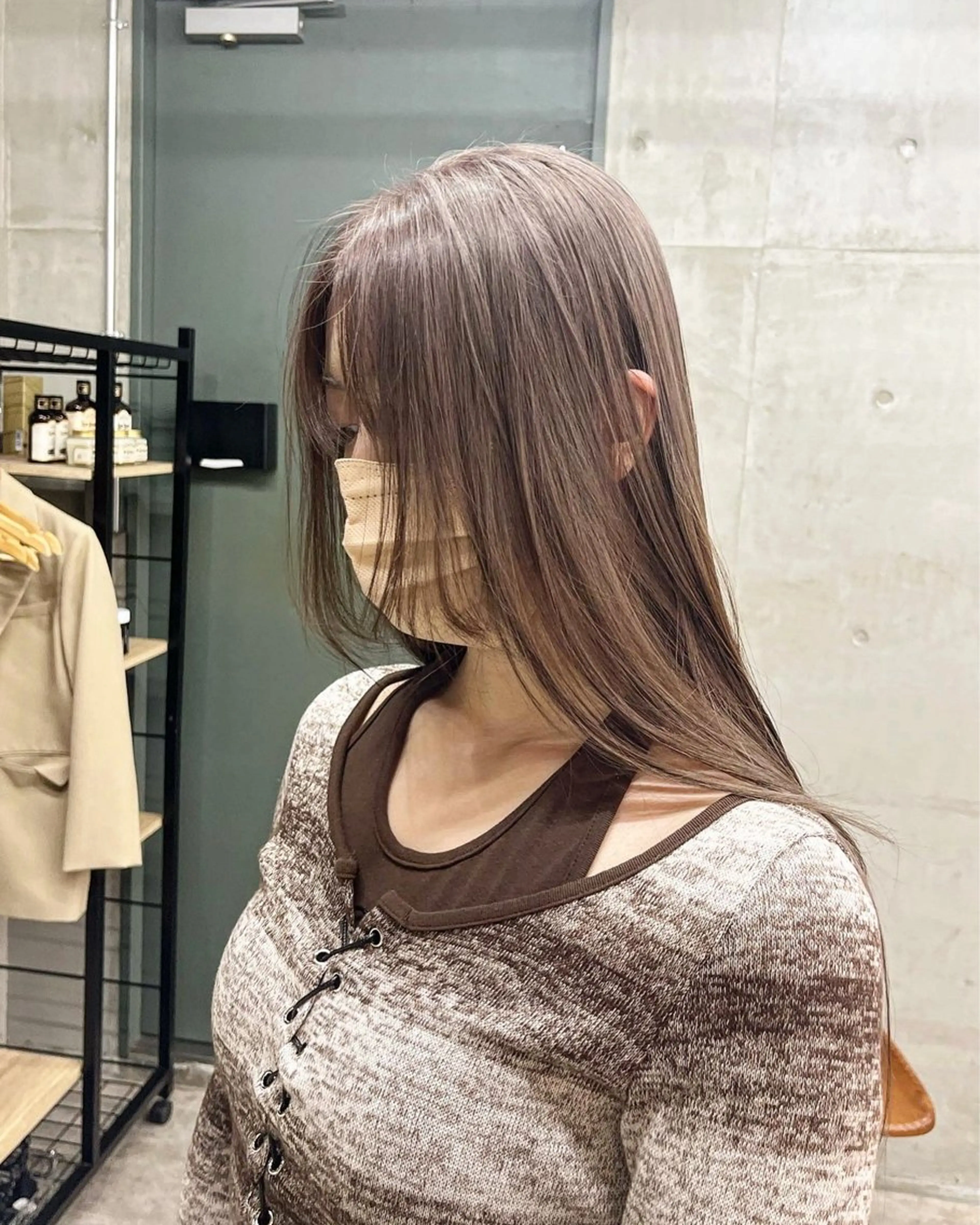 ロング 顔周りカット ヘアカラー 🤎𝐌𝐚𝐨⌇ お悩み解決美容師🤎のヘアスタイル