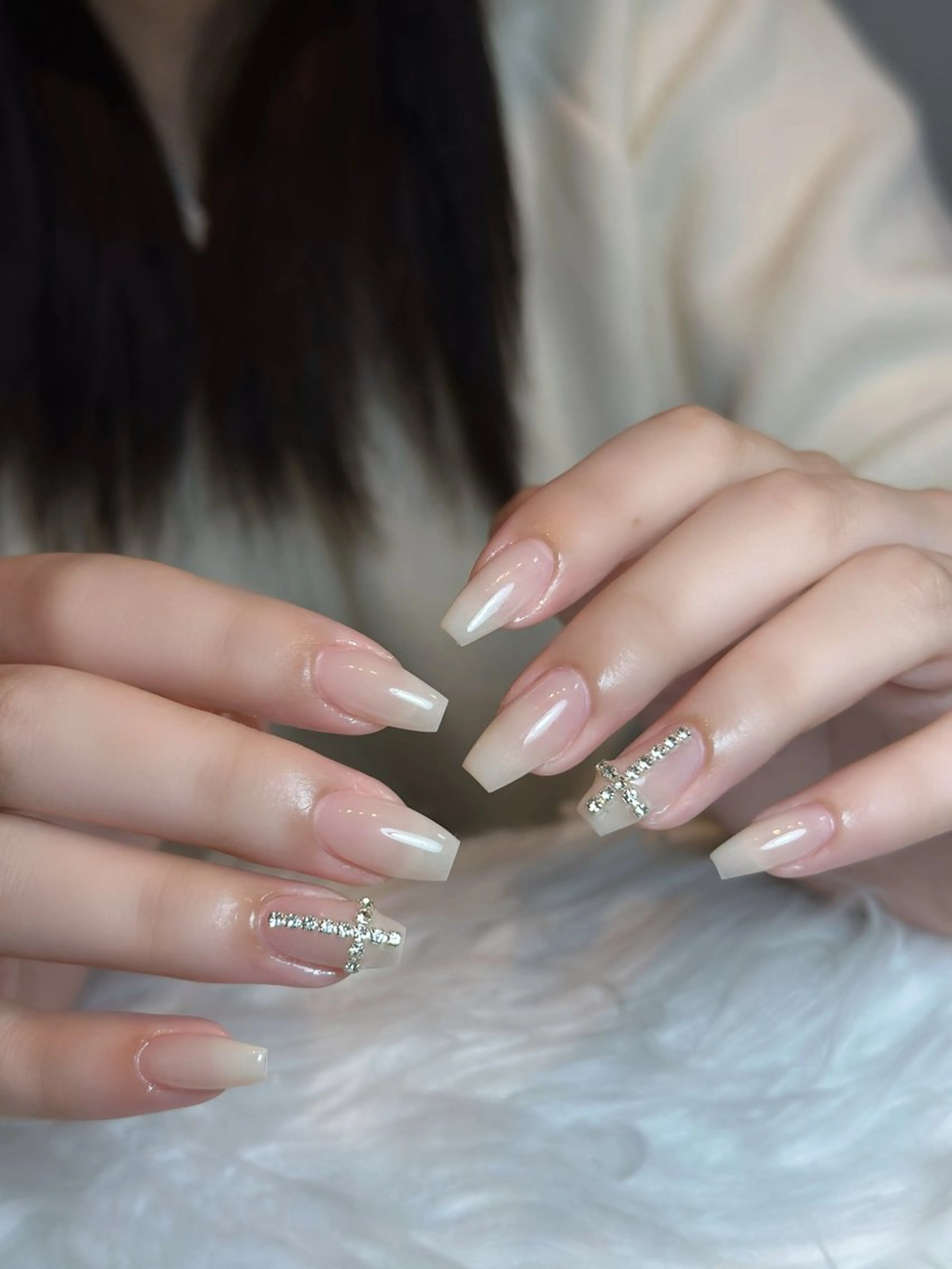 ネイル オーロラネイル ボルドー ブラウン 氷ネイル・うるうるネイル キラキラネイル ハンドネイル Julli NailStudioのネイルデザイン