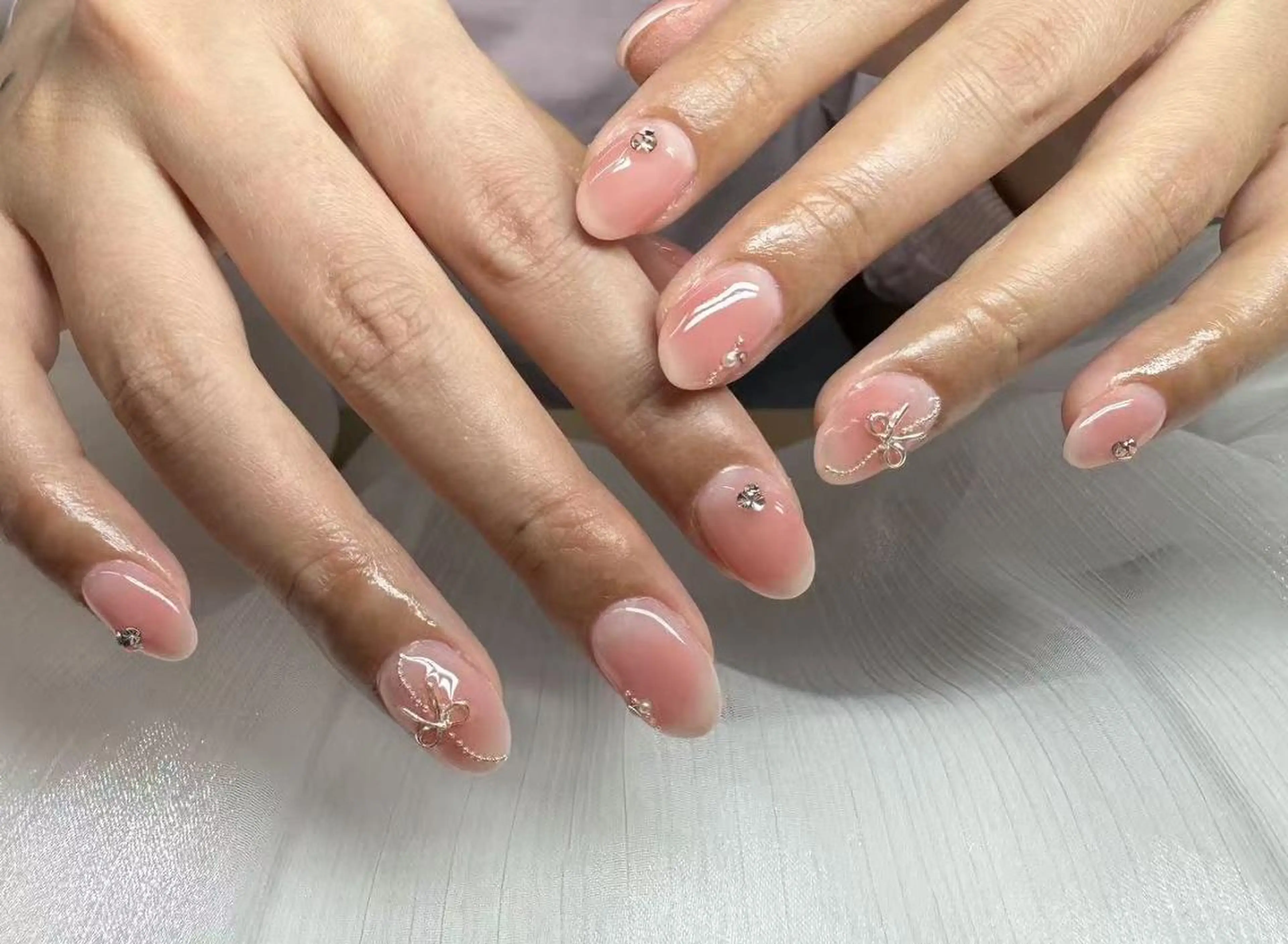 ネイル ハンドネイル ハンドケア Mio AmorBeautyのネイルデザイン