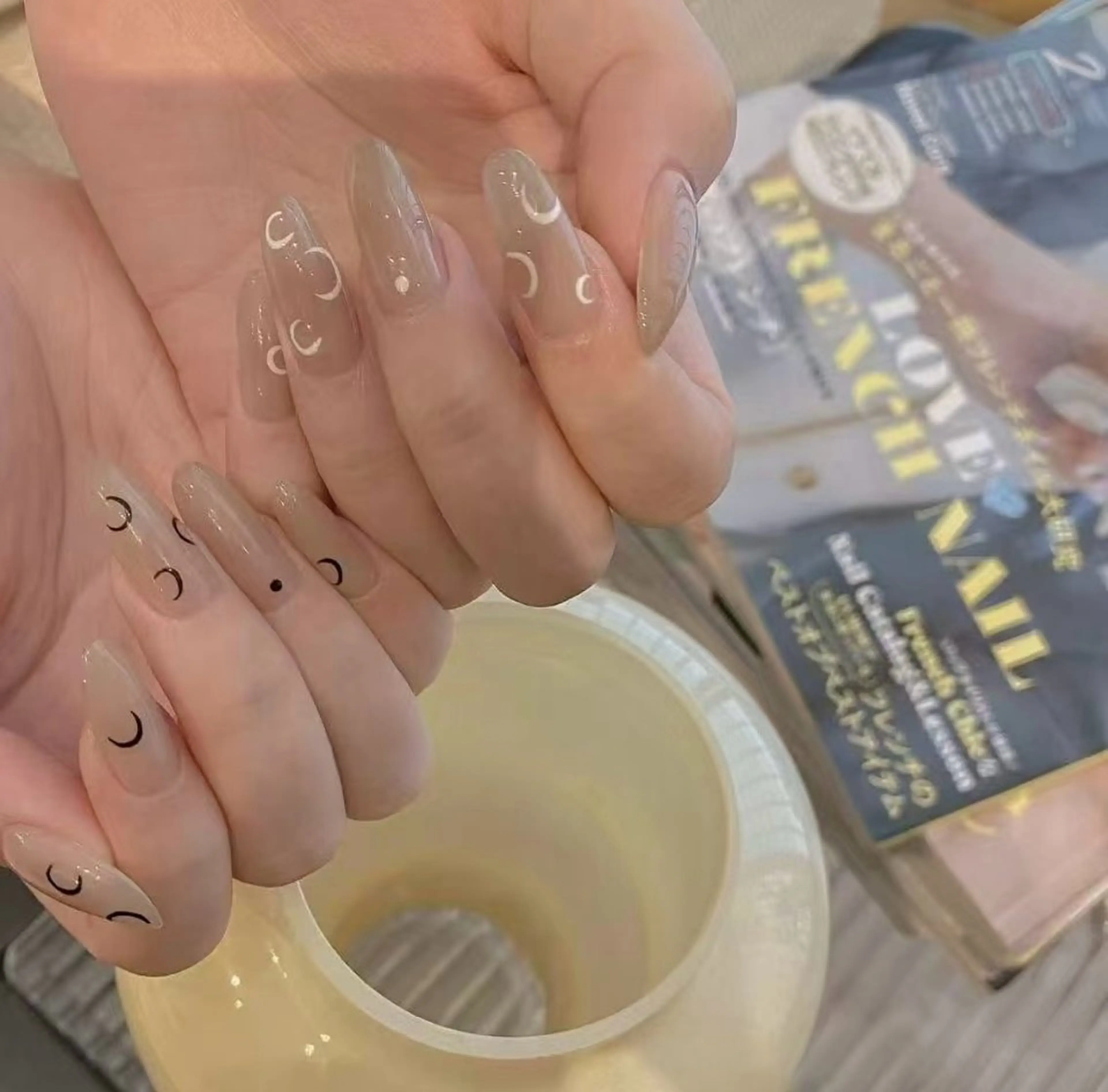 ネイル フラワーネイル フレンチネイル ジェルネイル ガラスフレンチ ハート ハンドネイル BabyYouMi nailのネイルデザイン