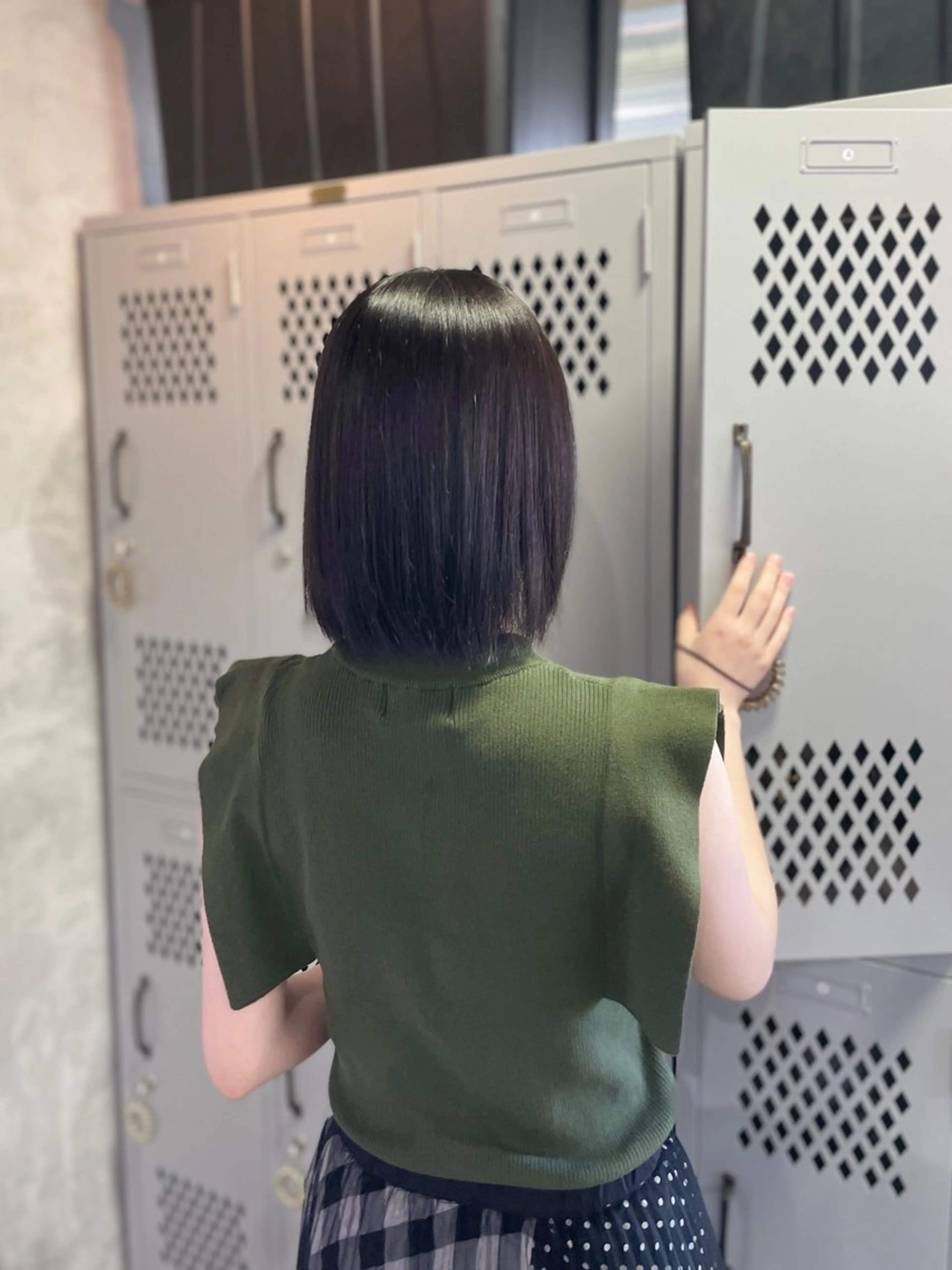 ミディアム カラー 🎀透明感カラー／ 縮毛矯正／横浜のヘアスタイル